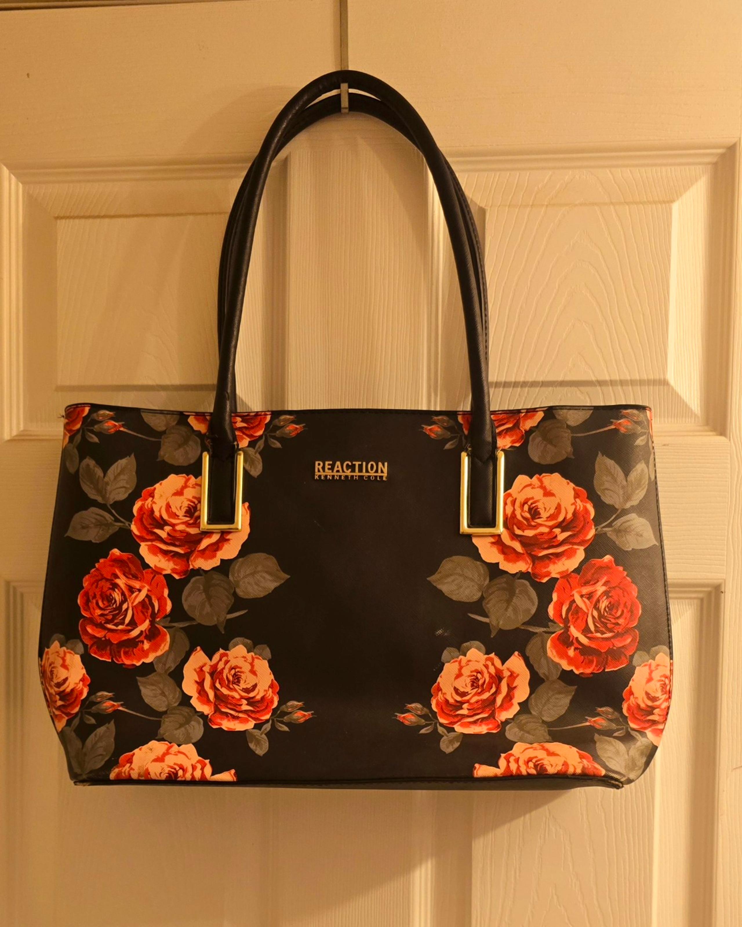 Kenneth Cole Reaction Purse