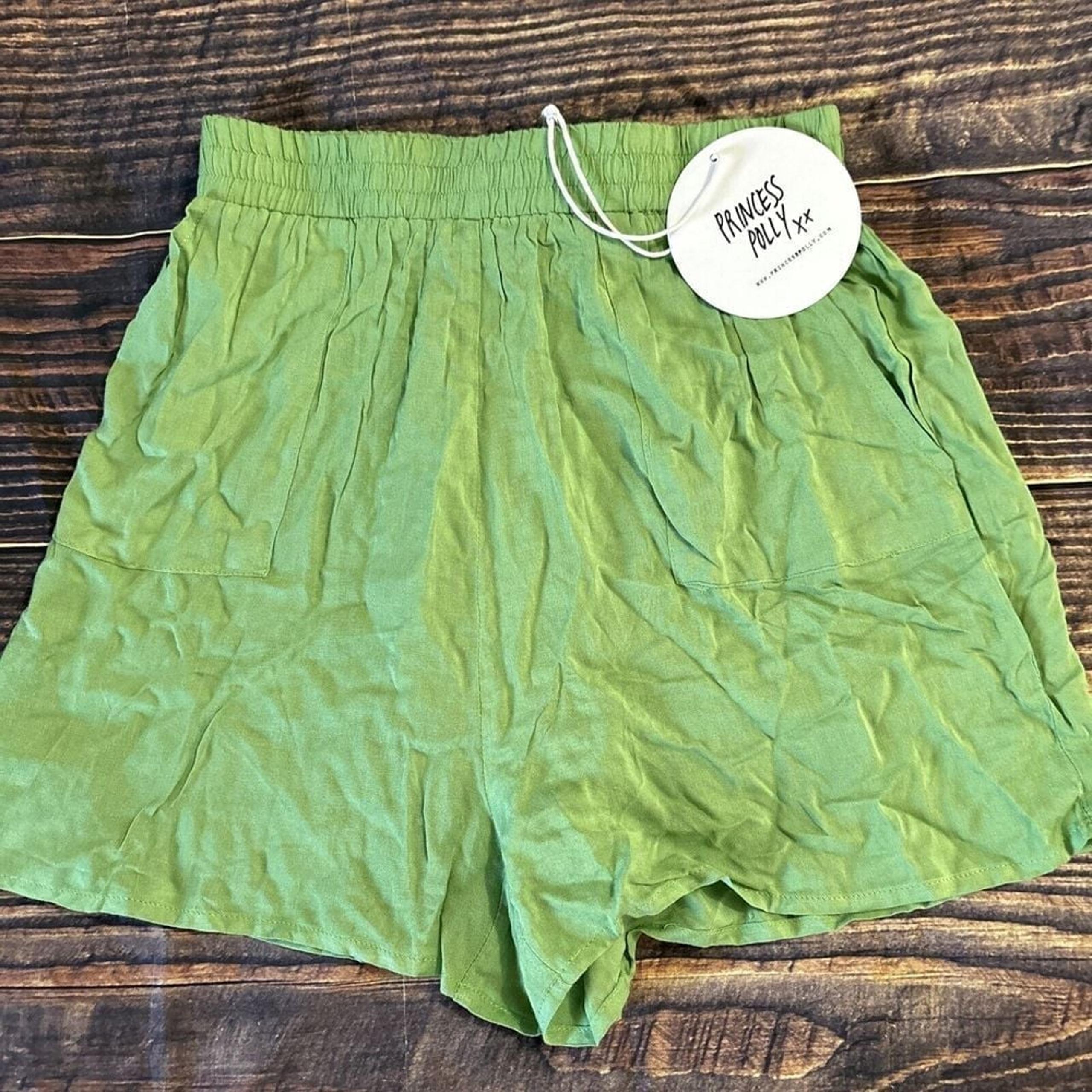 NWT Princess Polly Green Pull On  High Rise shorts W Pockets  Size 4