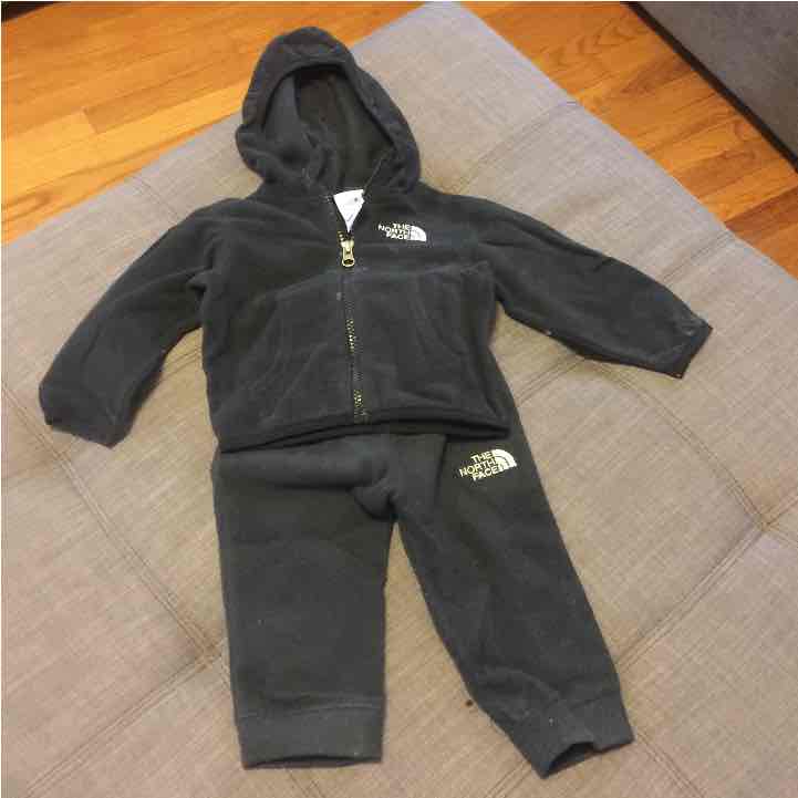 NorthFace Unisex sweatsuit