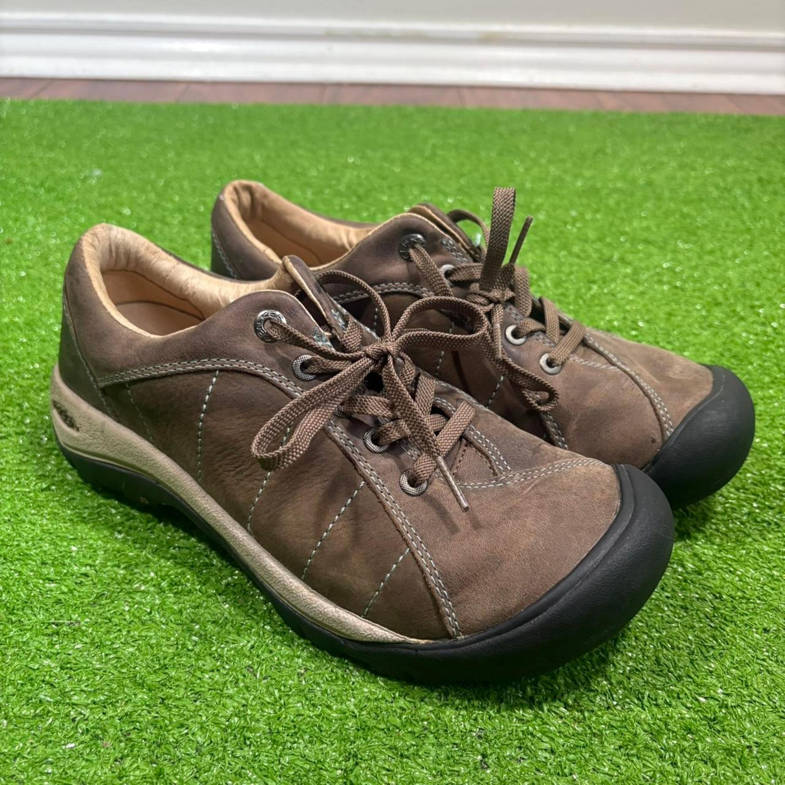 Keen Presidio Womens 8.5 Leather Shoes Lace Up Hiking Outdoor Comfort Trail