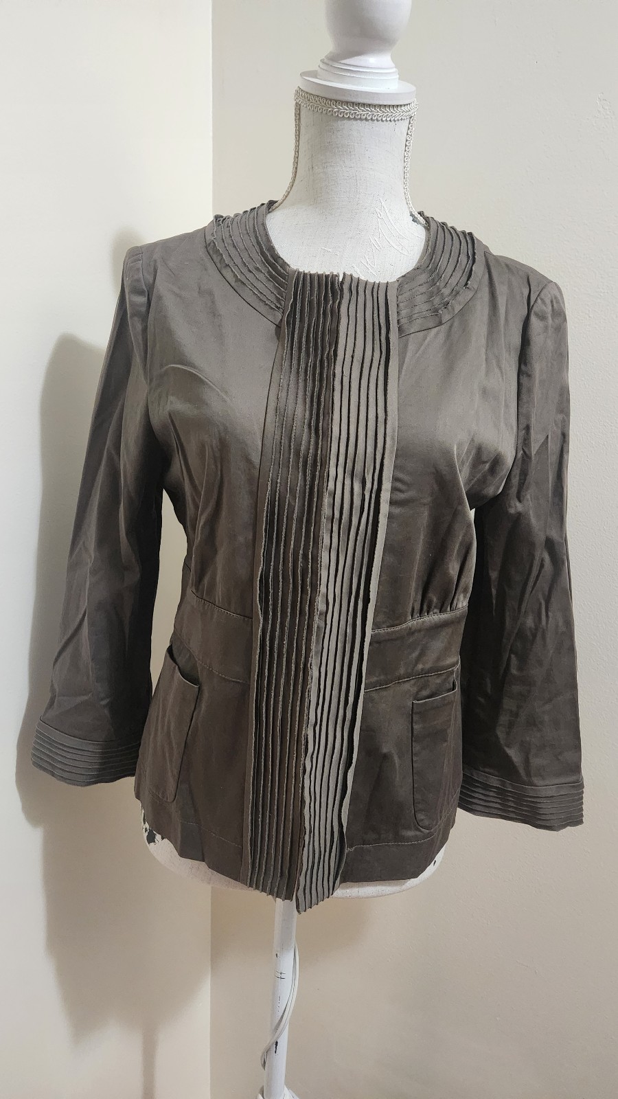 BCBG Ribbed Details Jacket