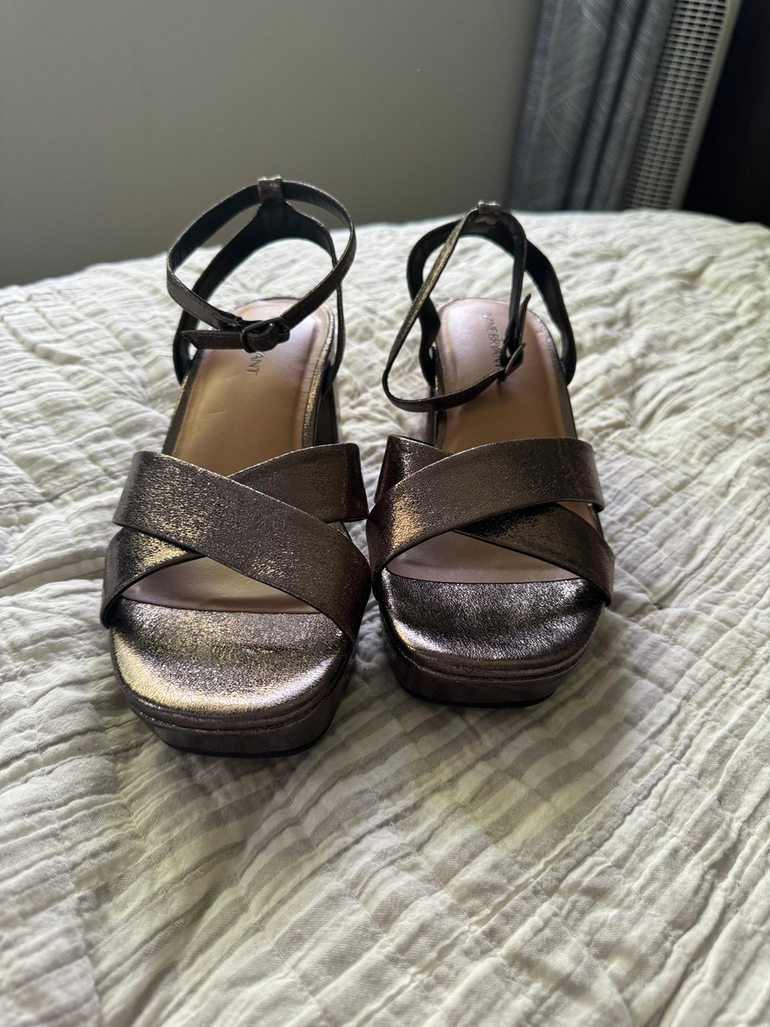 Lane Bryant Metallic Platform Shoes 8.5 W
