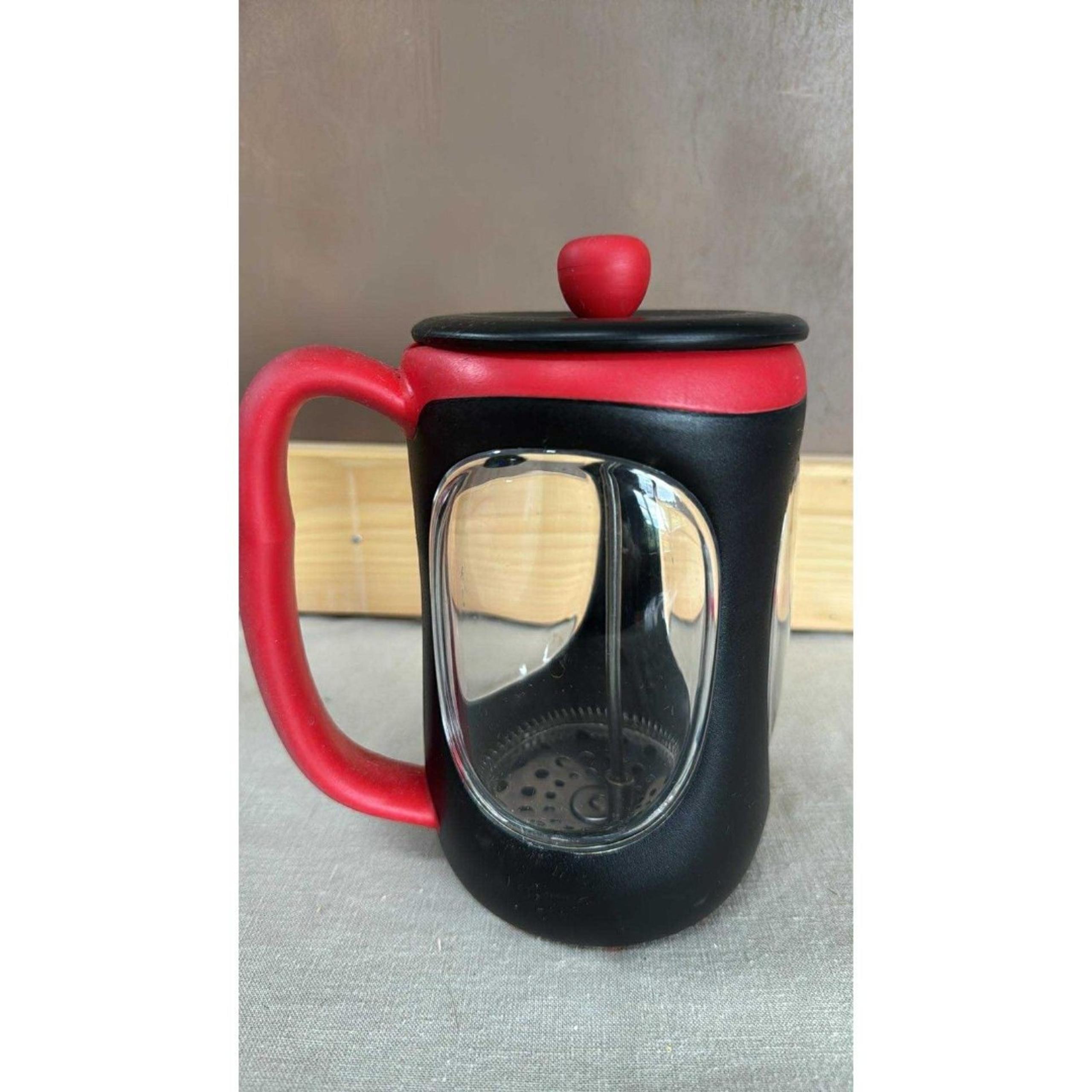 Bodum French Coffee Press Reb & Black 15 OZ.