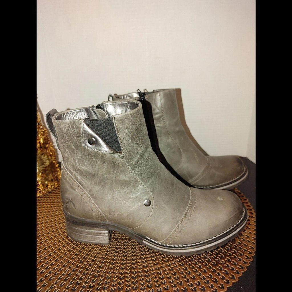 Dromedaris Boots Size 39