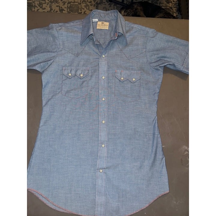 Dee Cee Brand vintage blue western short sleeve pearl snap women’s 15