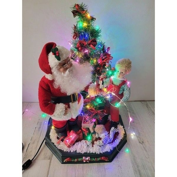 Holiday Creations 1996 santa tree gift kid animated musical Xmas