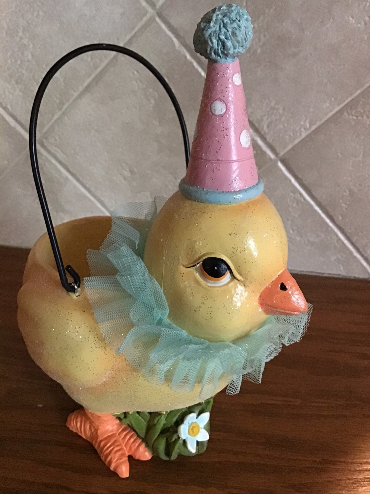 CHICK BASKET