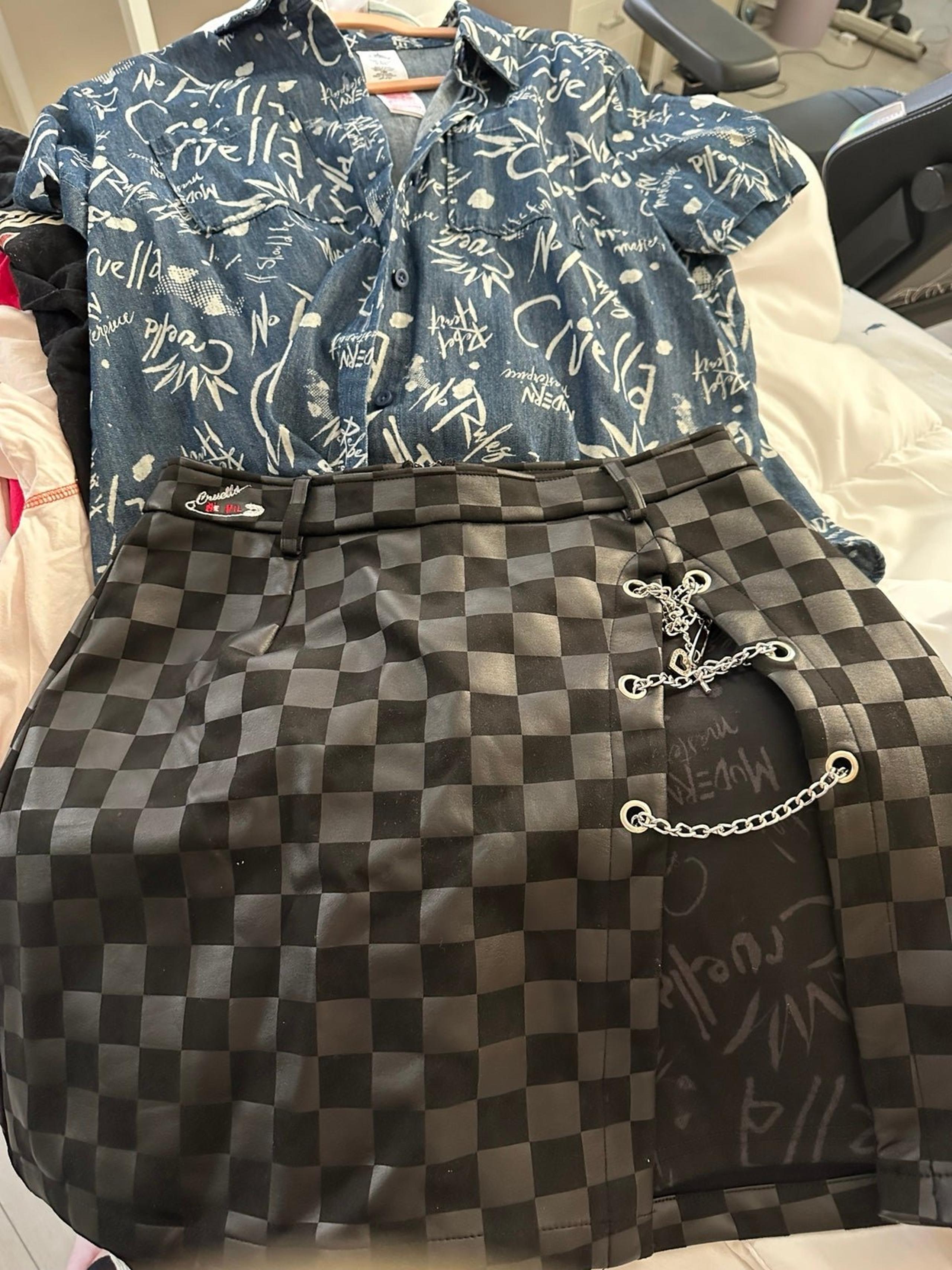Disney cruella de vil skirt and shirt