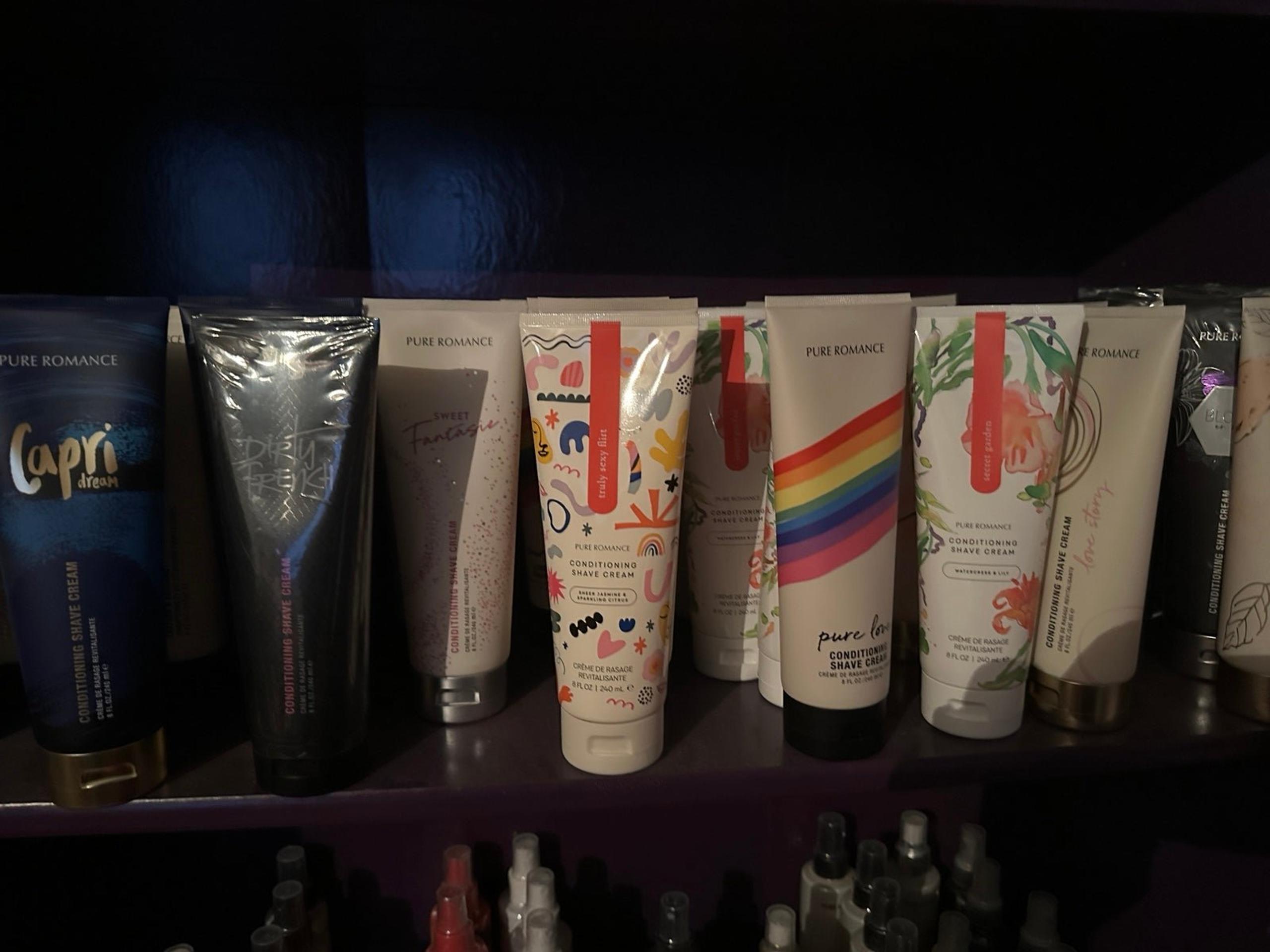 Pure Romance Conditioning shaving cream