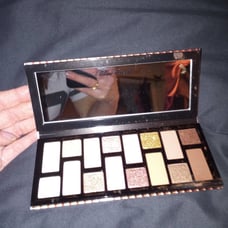 Too Faced Born This Way The Natural Nudes Eyeshadow Palette