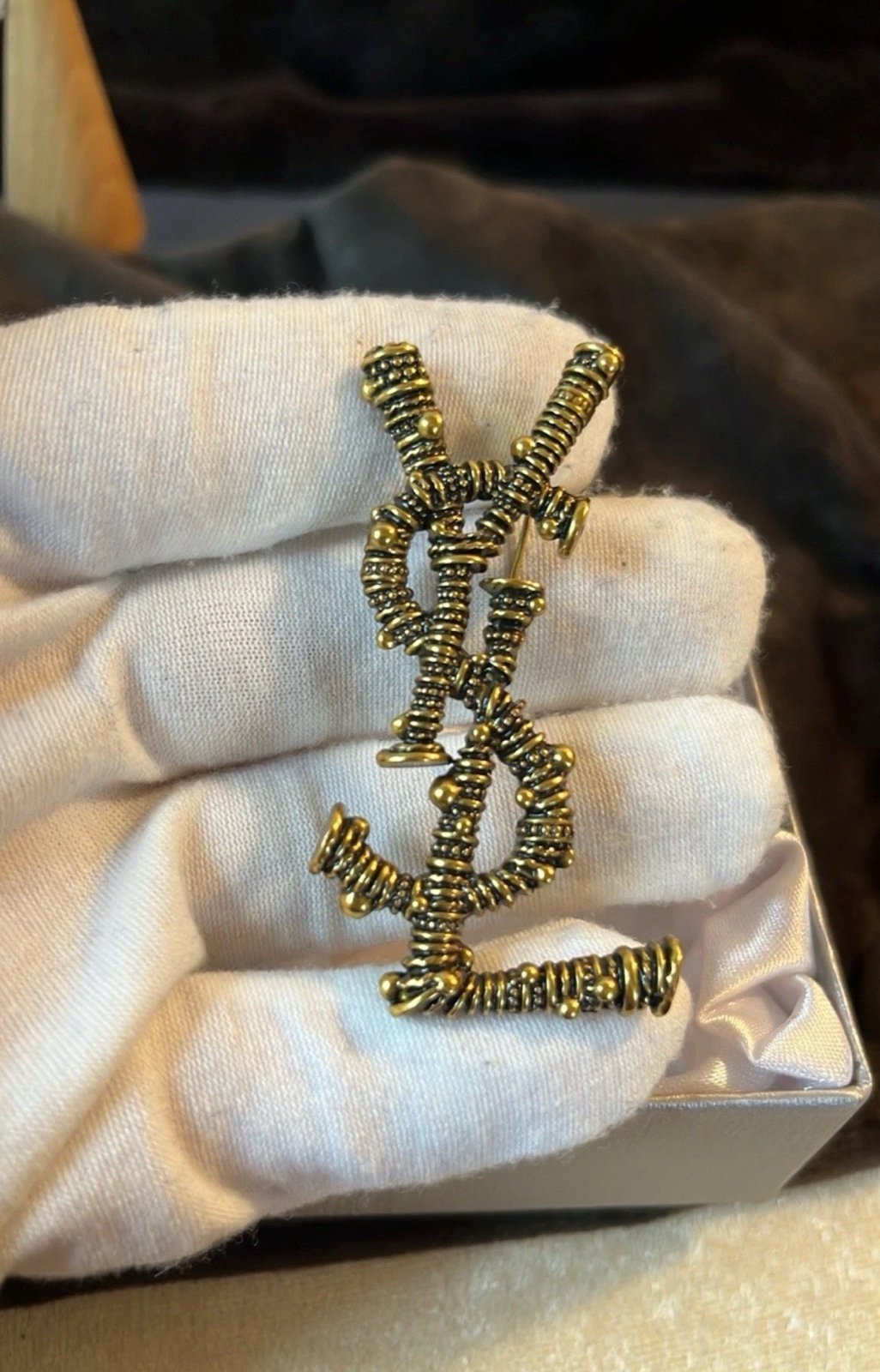 The Ysl Gold Tone Brooch 2.5 Inch Length With Box