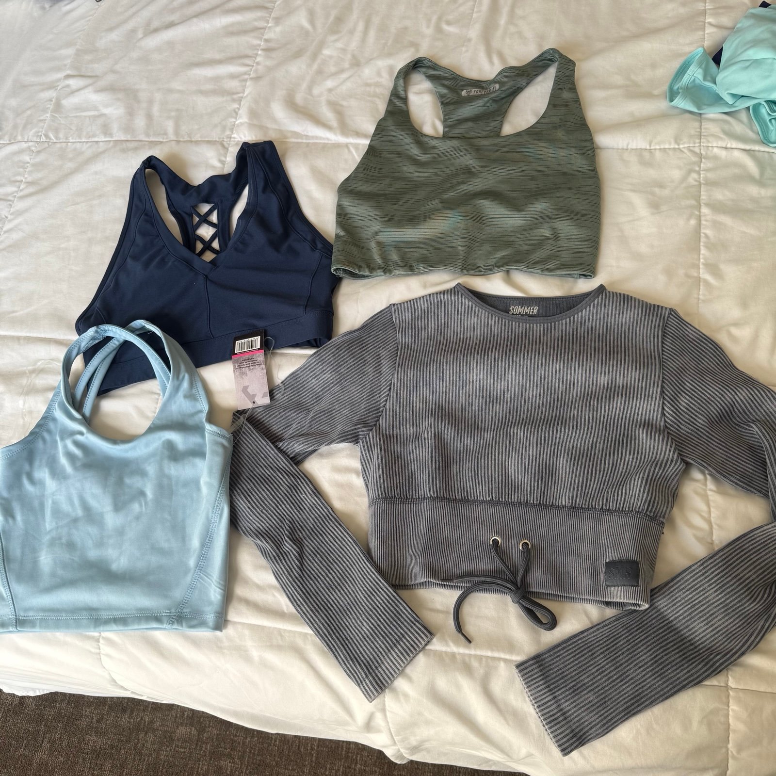 4pc Athletic Top Bundle