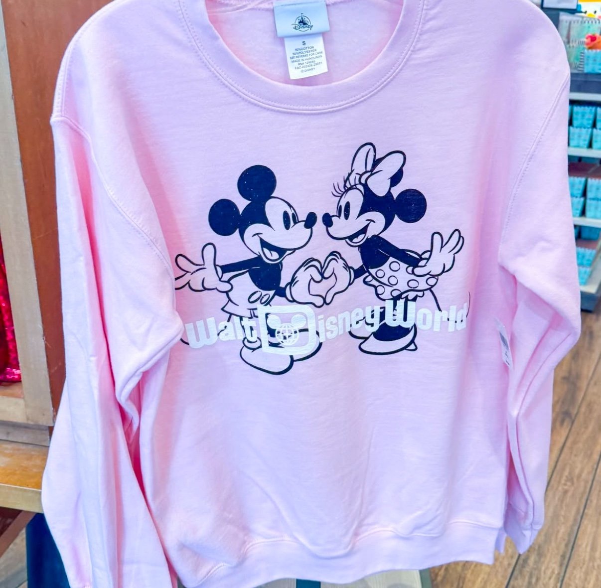 M Walt Disney World 2025 Mickey and Minnie Valentine’s Day Pink Sweater