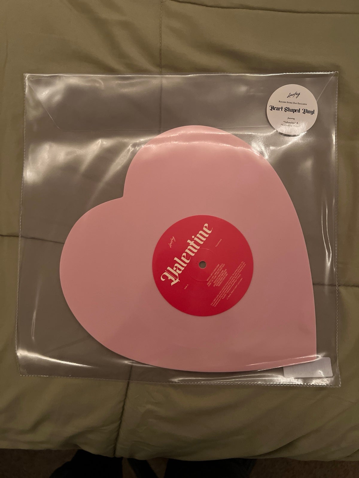 Laufey - Valentine - [Indie exclusive] | Waterloo Records
