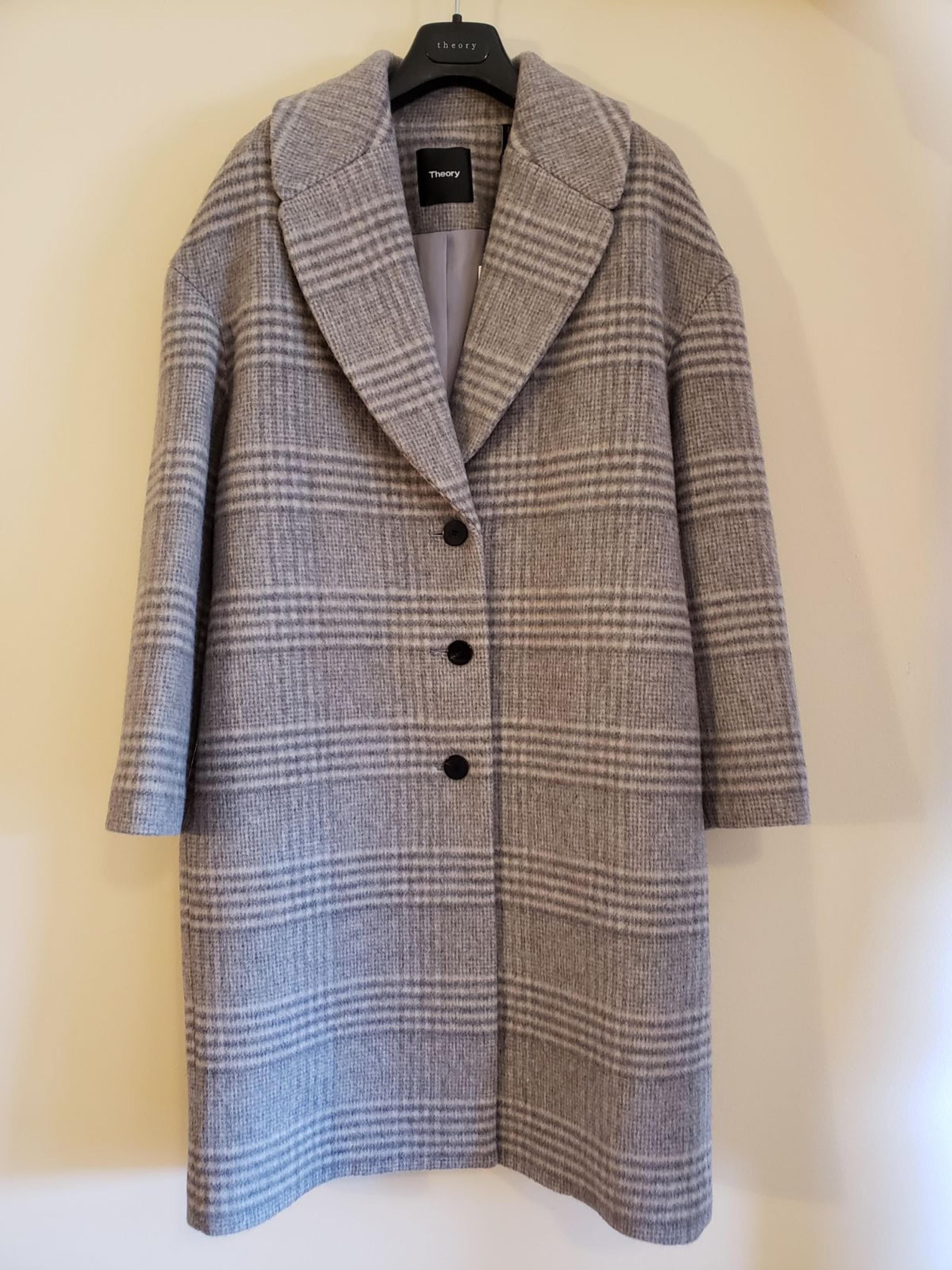 *New* theory Women wool coat gray siz P