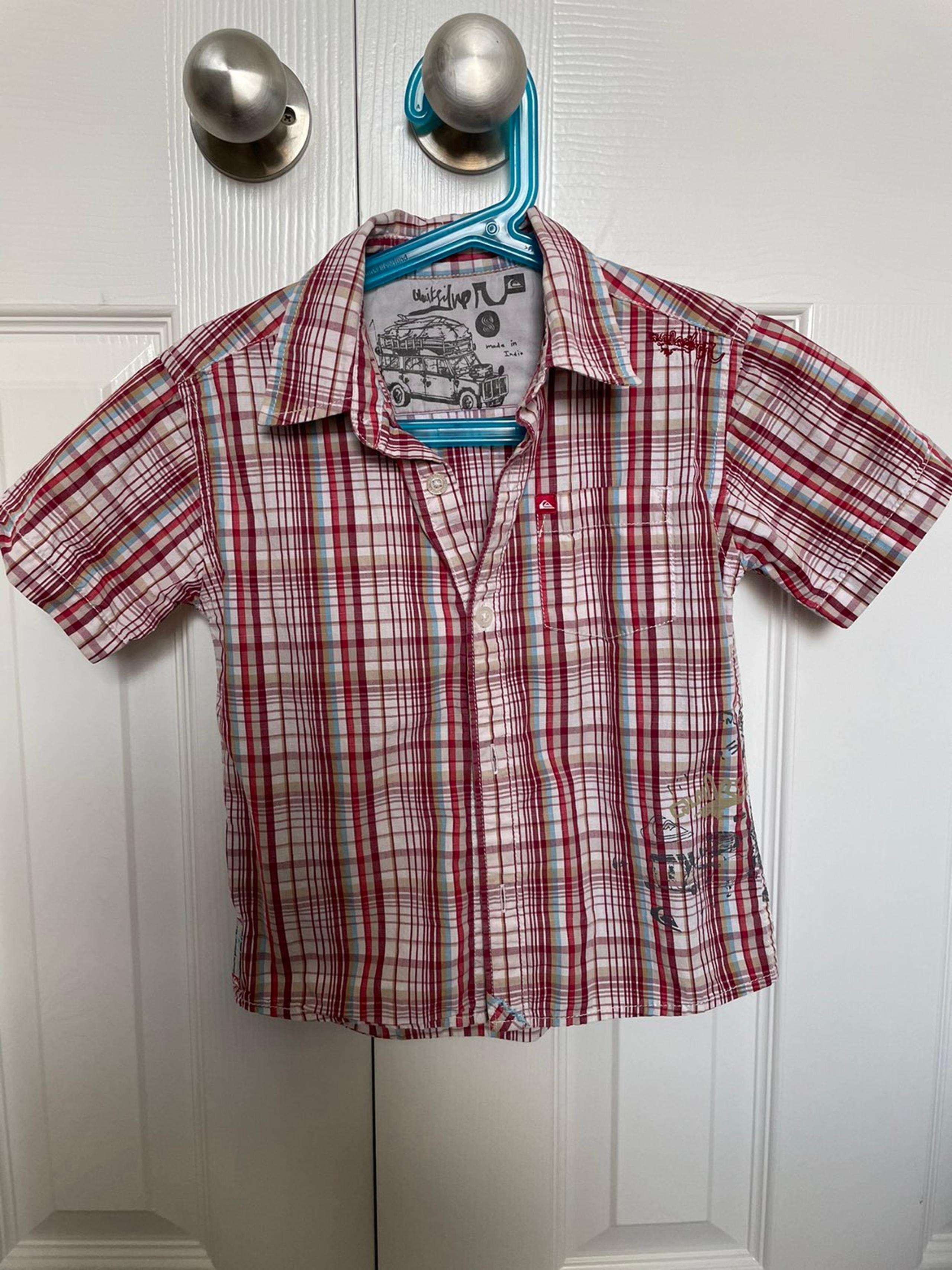 Quiksilver button down short sleeve shirt