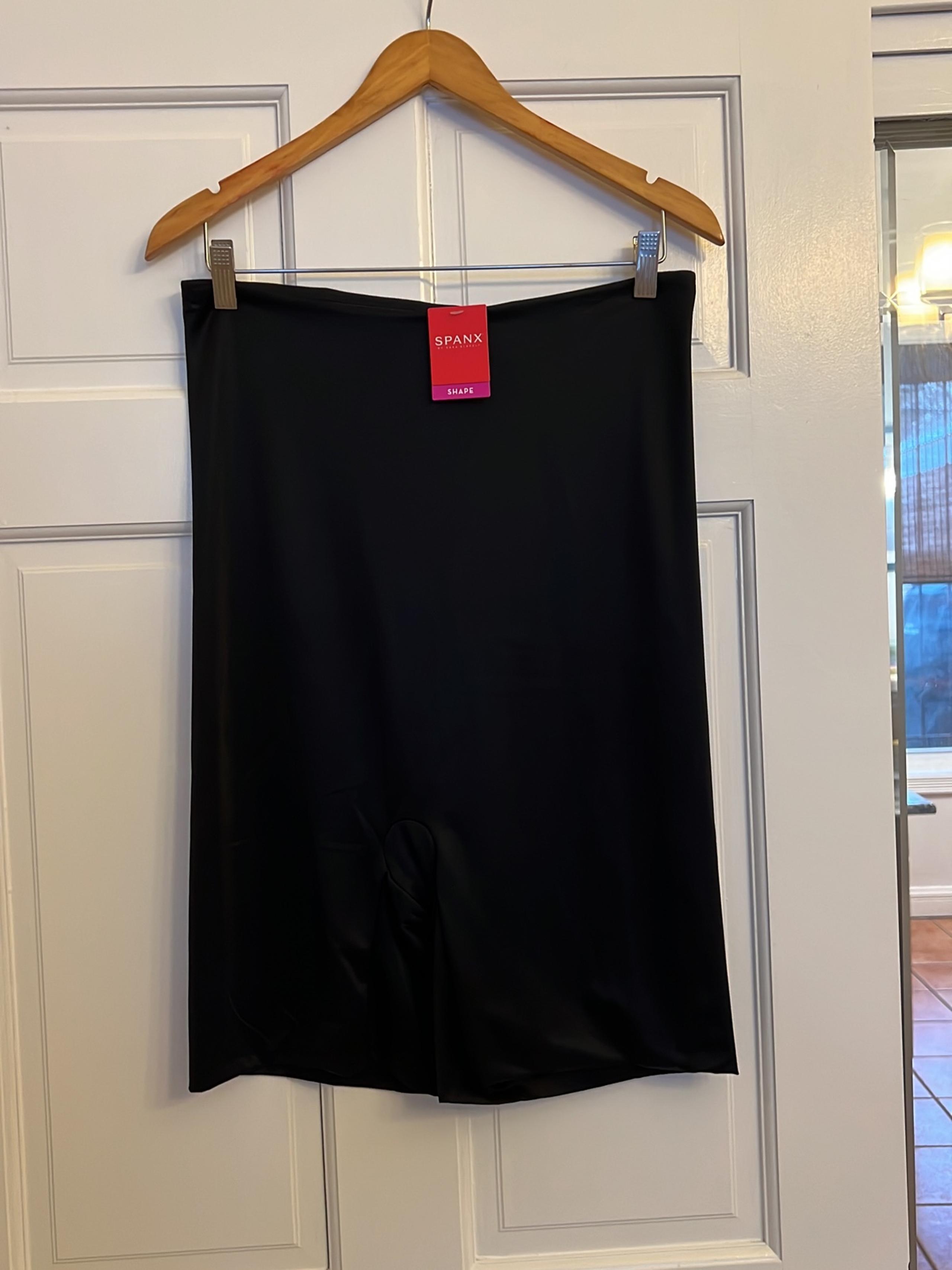 Spanx high-waisted mid-thigh short
