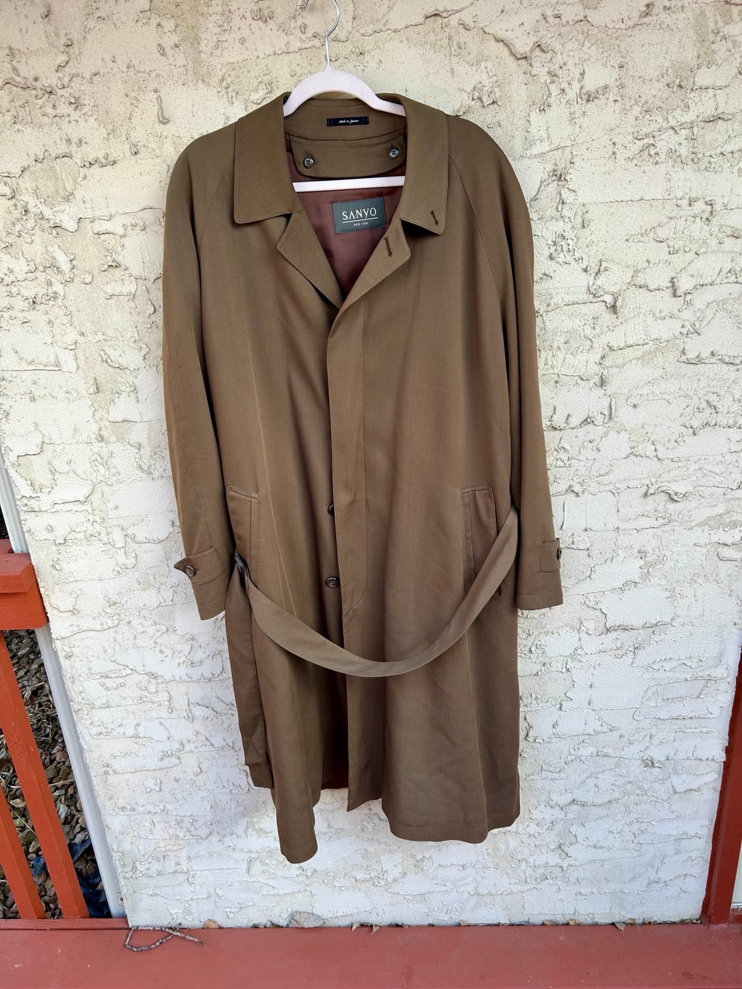 Men's Trench Coat With Removable Wool Liner, EUC Size S-42, made in Japan - Sanyo