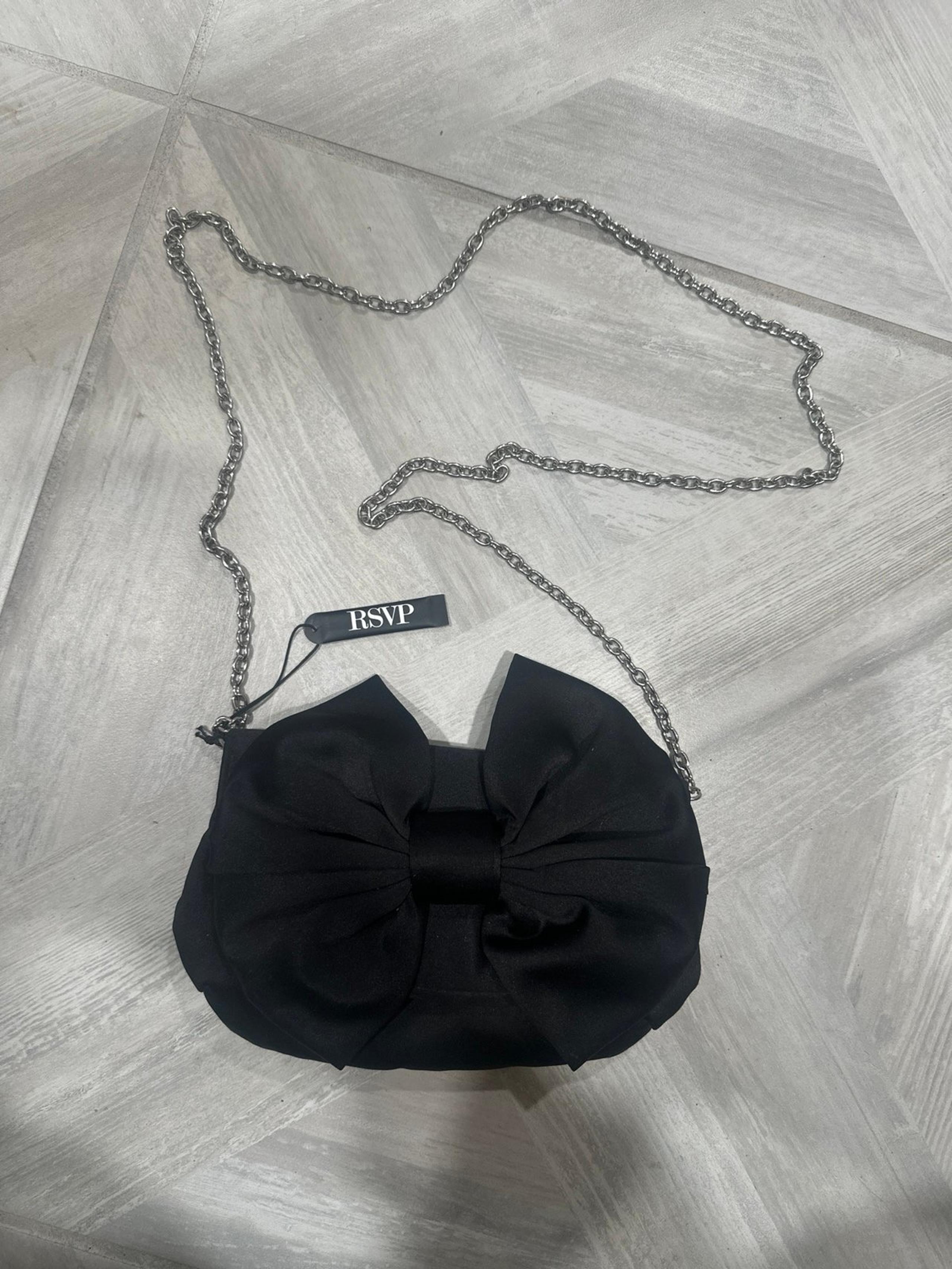 formal clutch