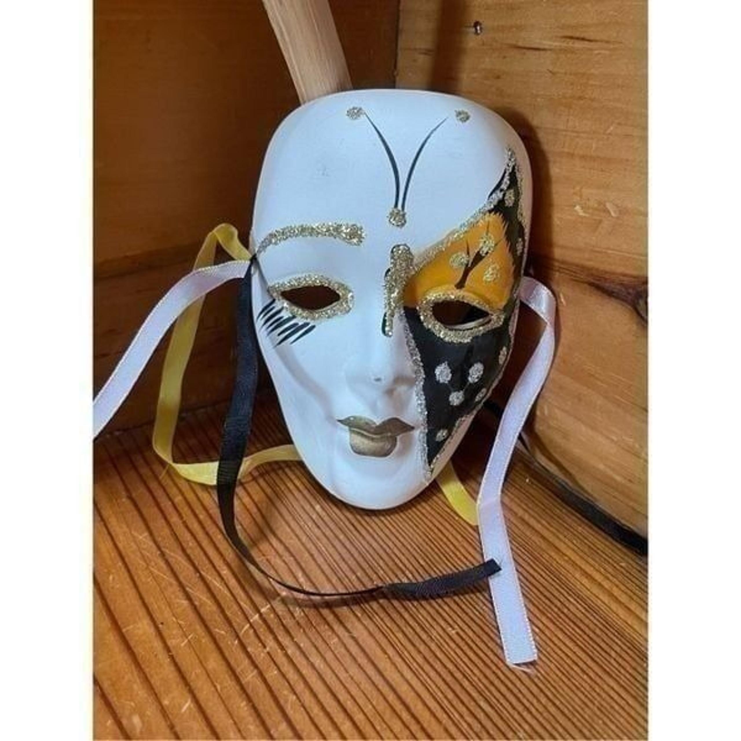 Vintage Ceramic Mardi Gras Mask