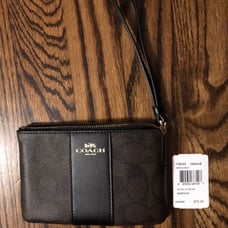 Coach Corner Wristlet Traditional Brown