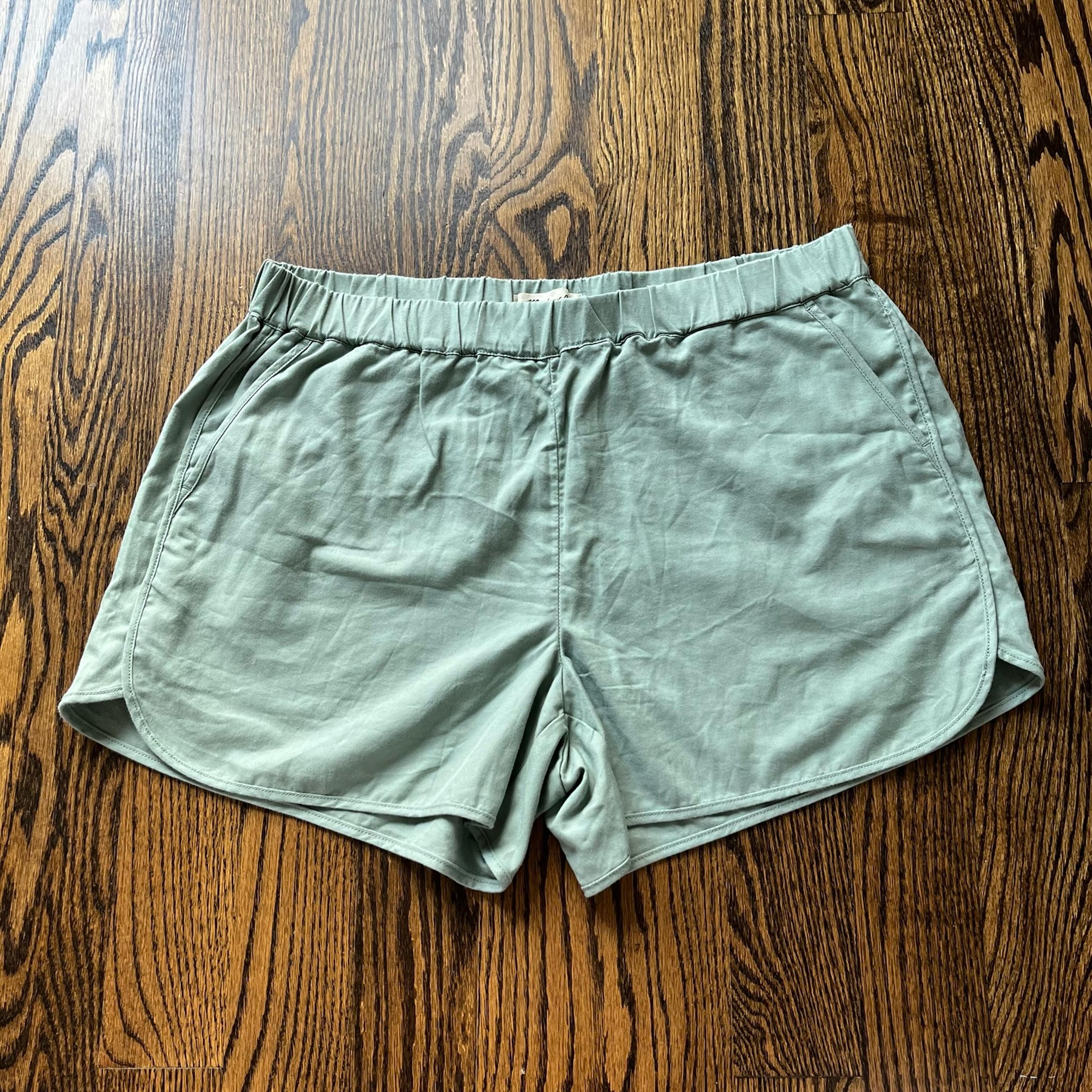 NWT - Madewell Pull On Cotton/Viscose Shorts (XL)