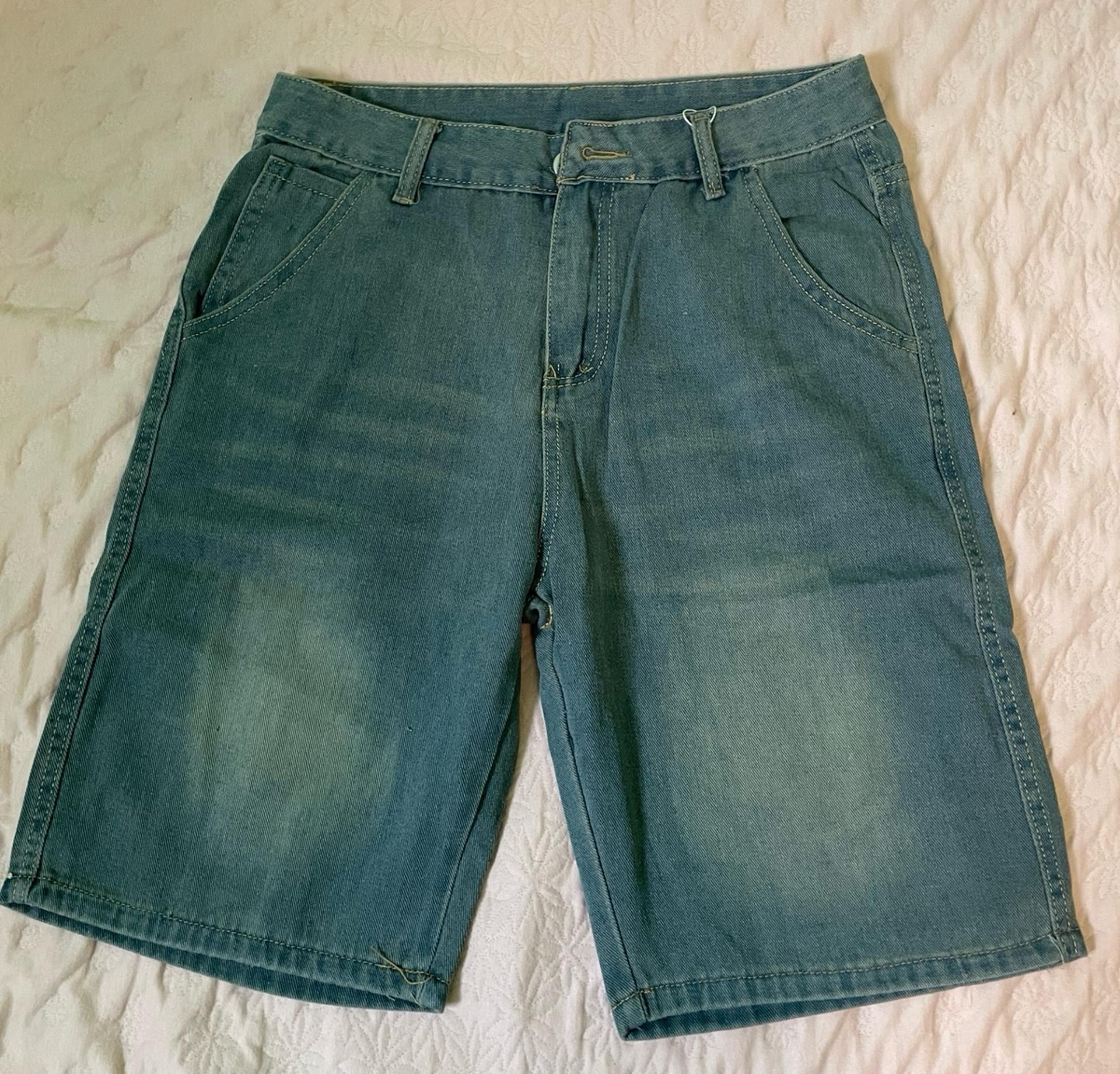 Men’s Jean Shorts Size 30