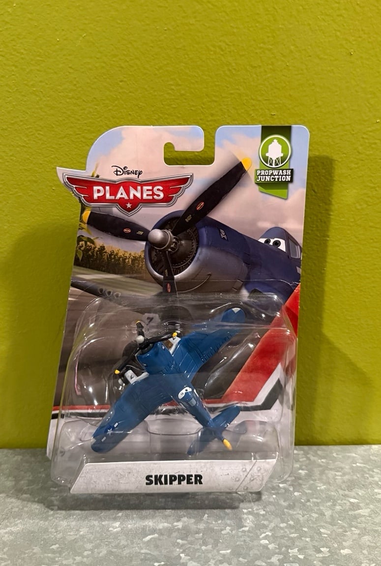 Disney Pixar Planes Skipper Propwash Junction