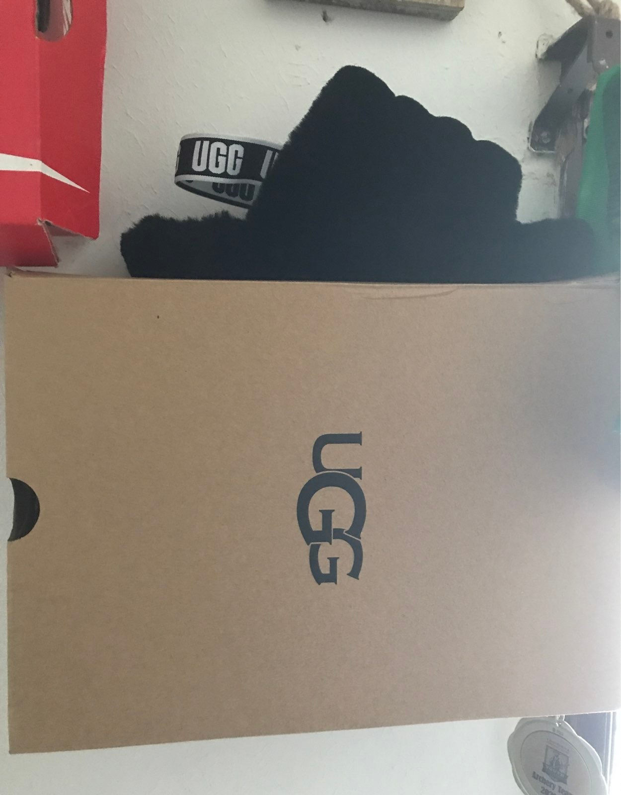 ugg slippers size 6