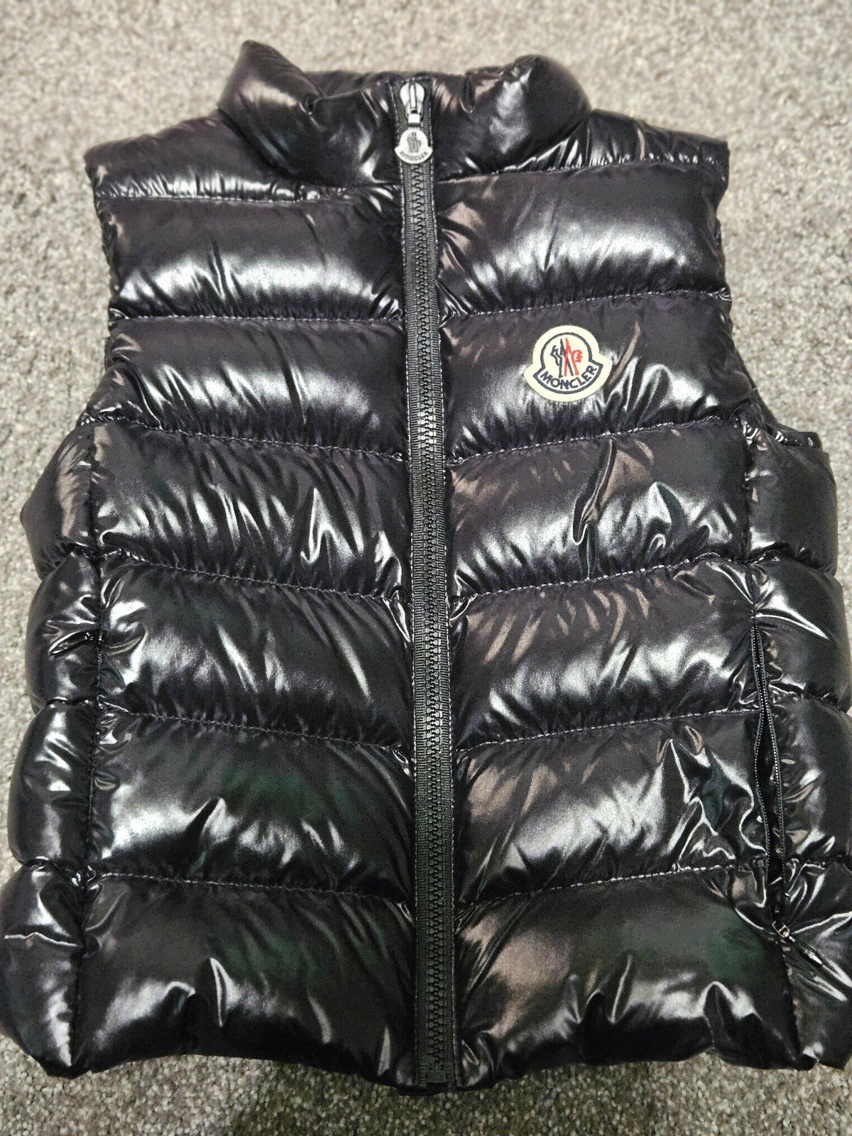 Kids Moncler Vest Size 8 only worn once