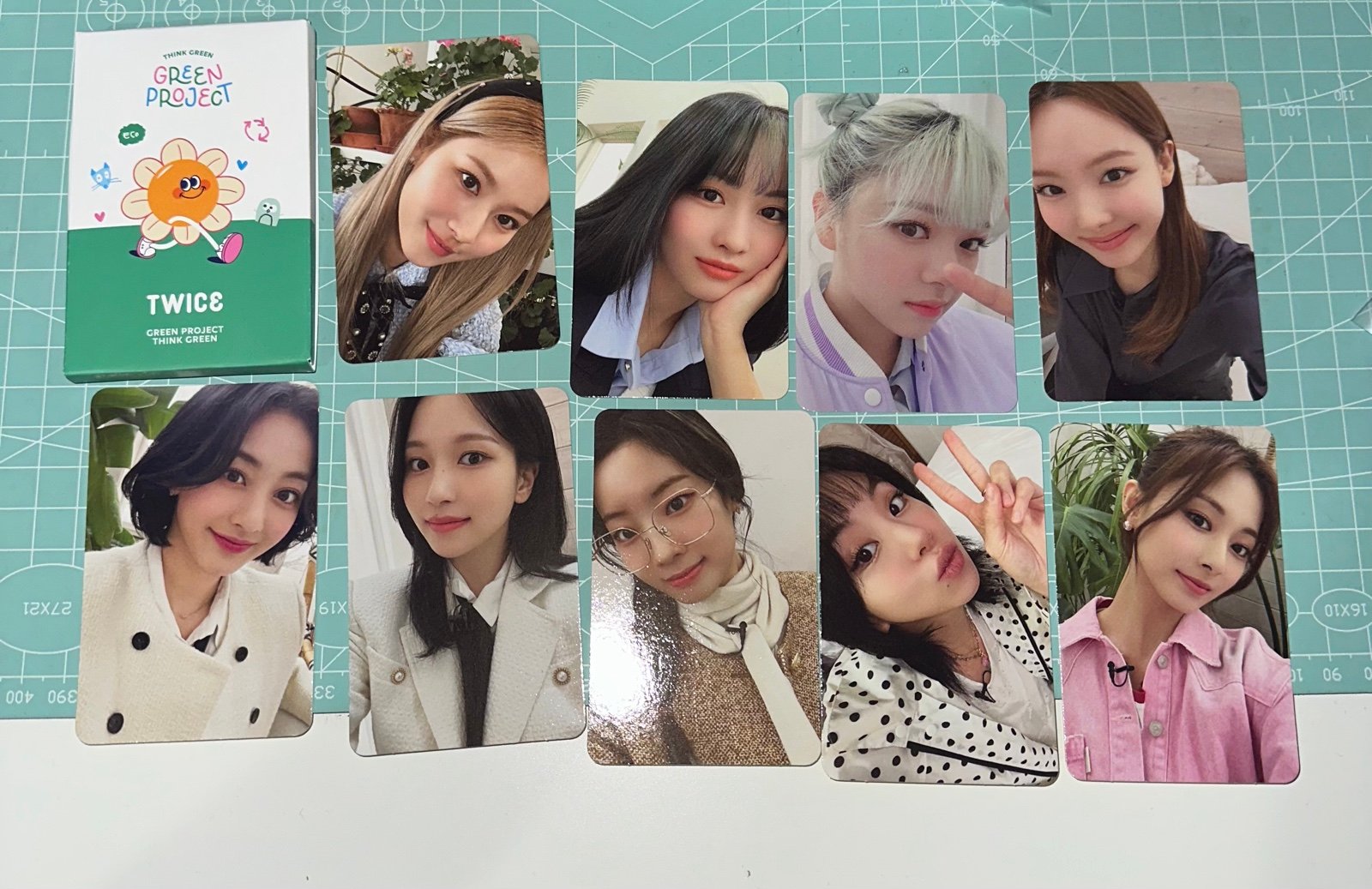 Twice green project photocard set