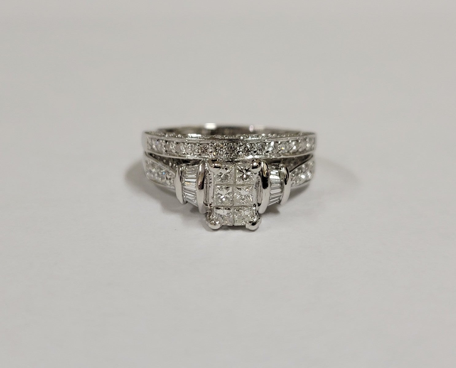 14k White Gold 85 Diamonds 1.01 ctw. 2 Piece Wedding Set Size 7