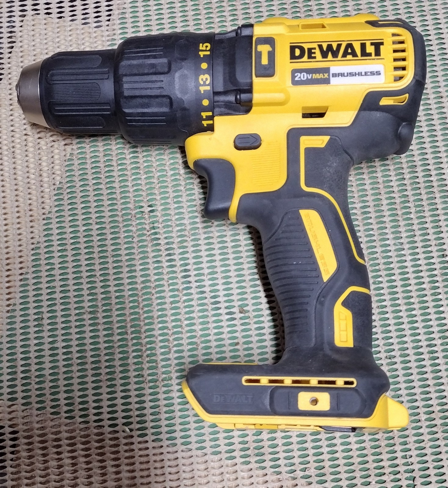 DEWALT 20V Max Brushless Cordless 1/2 in. Hammer Drill/Driver