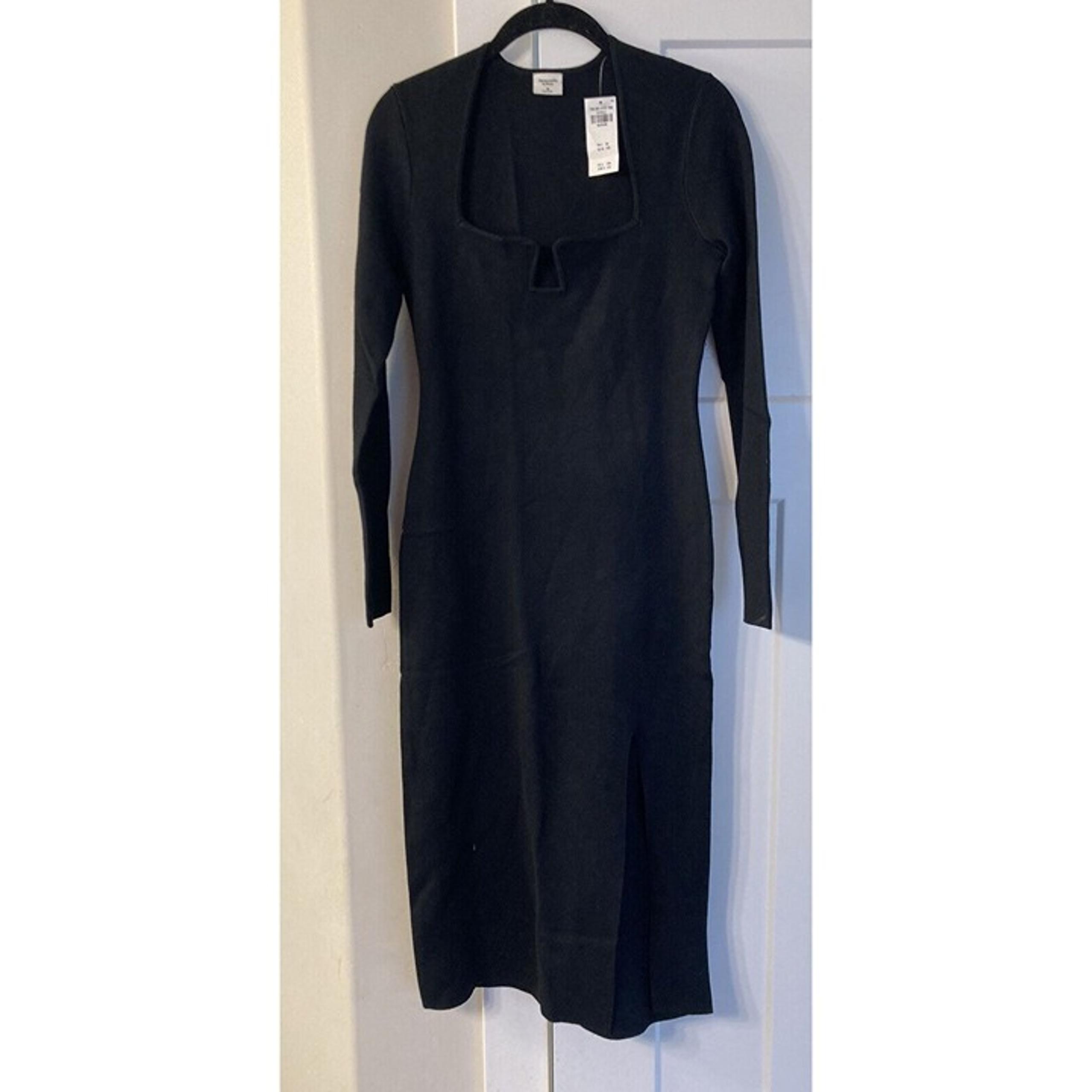abercrombie fitch womens black sheath dress size M $100 Longsleeve