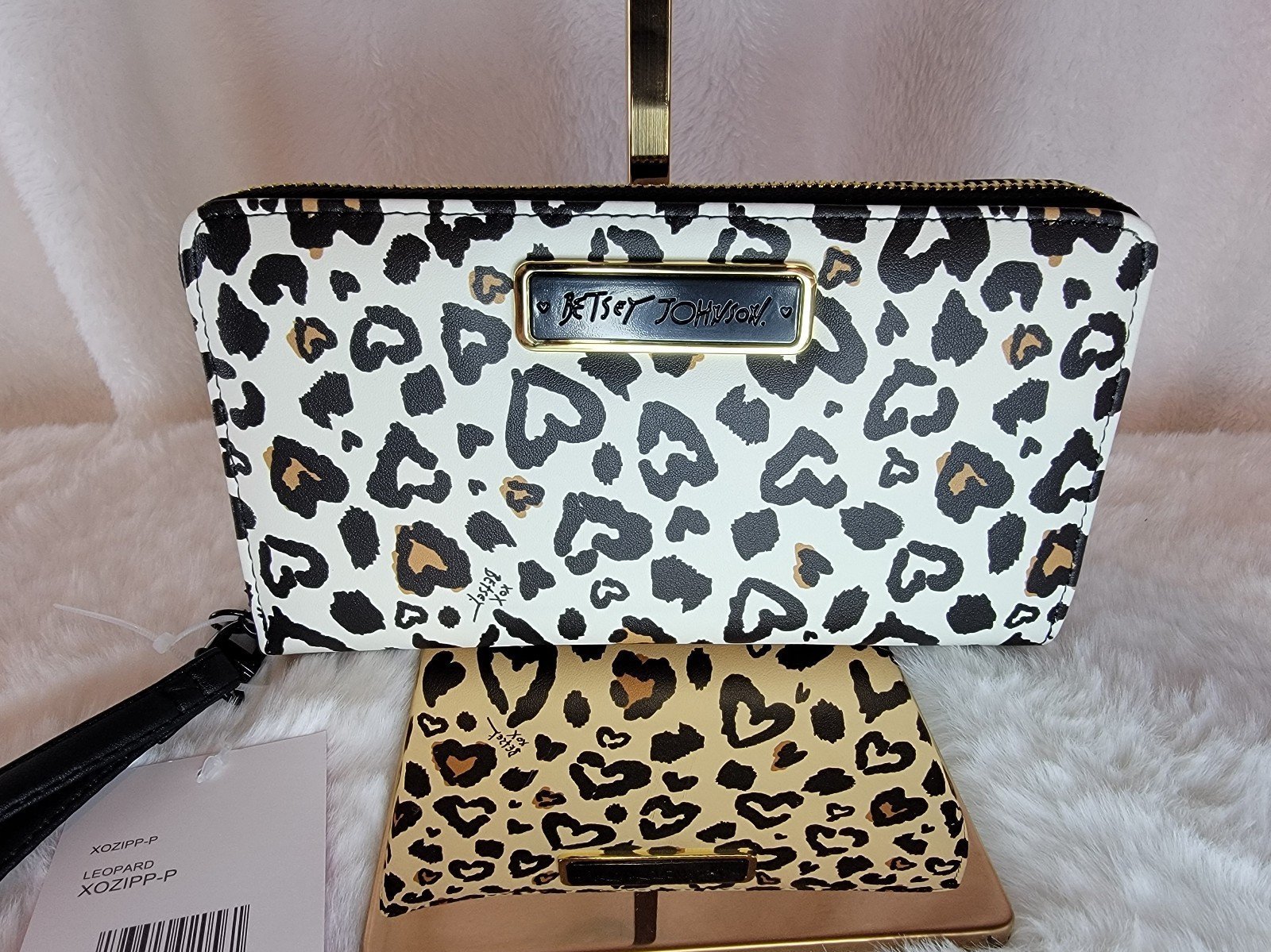 Betsey johnson leopard wallet hotsell