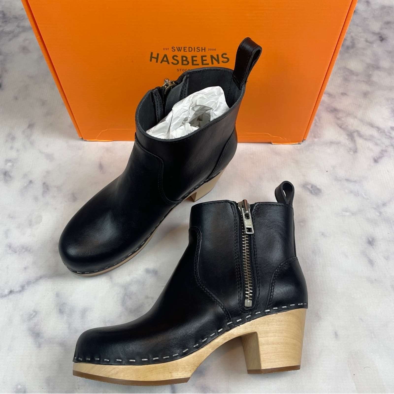 Swedish Hasbeens Zip It Emy Black Leather Clog Boots Sz 36 NWB