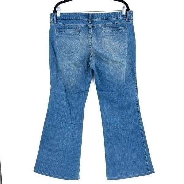 Vintage American Eagle Tulip Pocket Flare Jeans Size 14