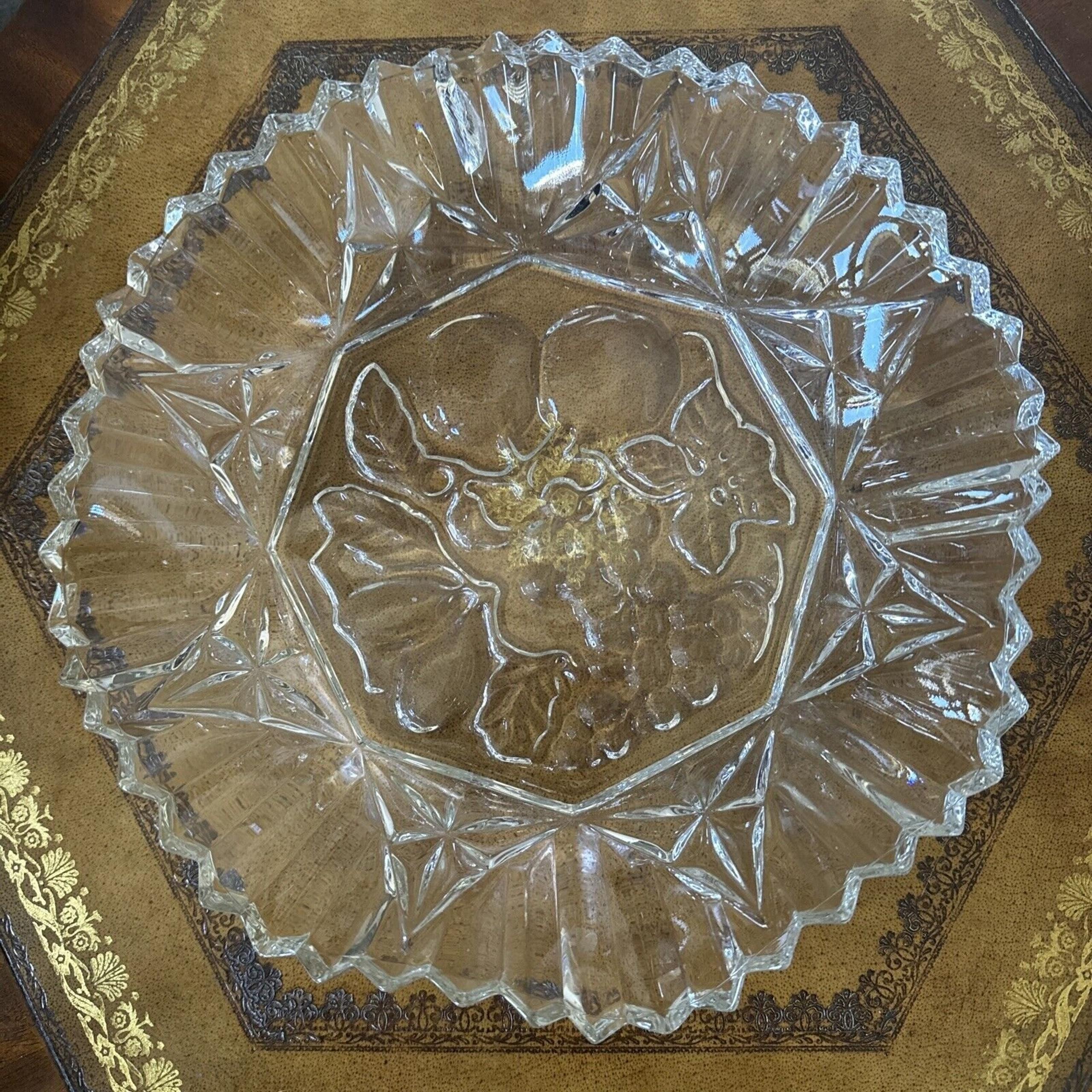 Federal Glass Pioneer Fruit Bowl Clear Pressed Glass Ruffled Sawtooth Edge Vtg
