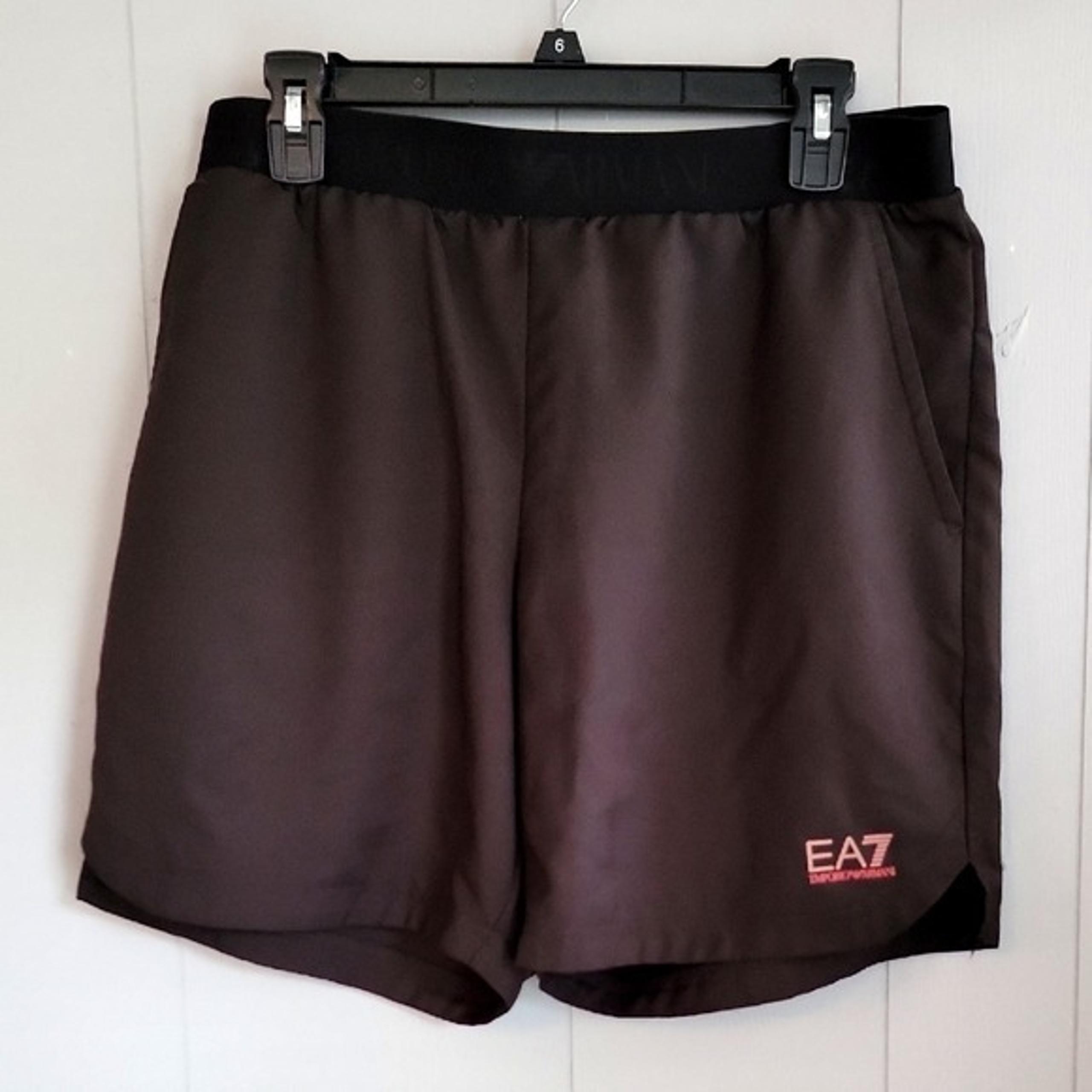 Emporio Armani EA7 Men's Shorts Large Black Activewear