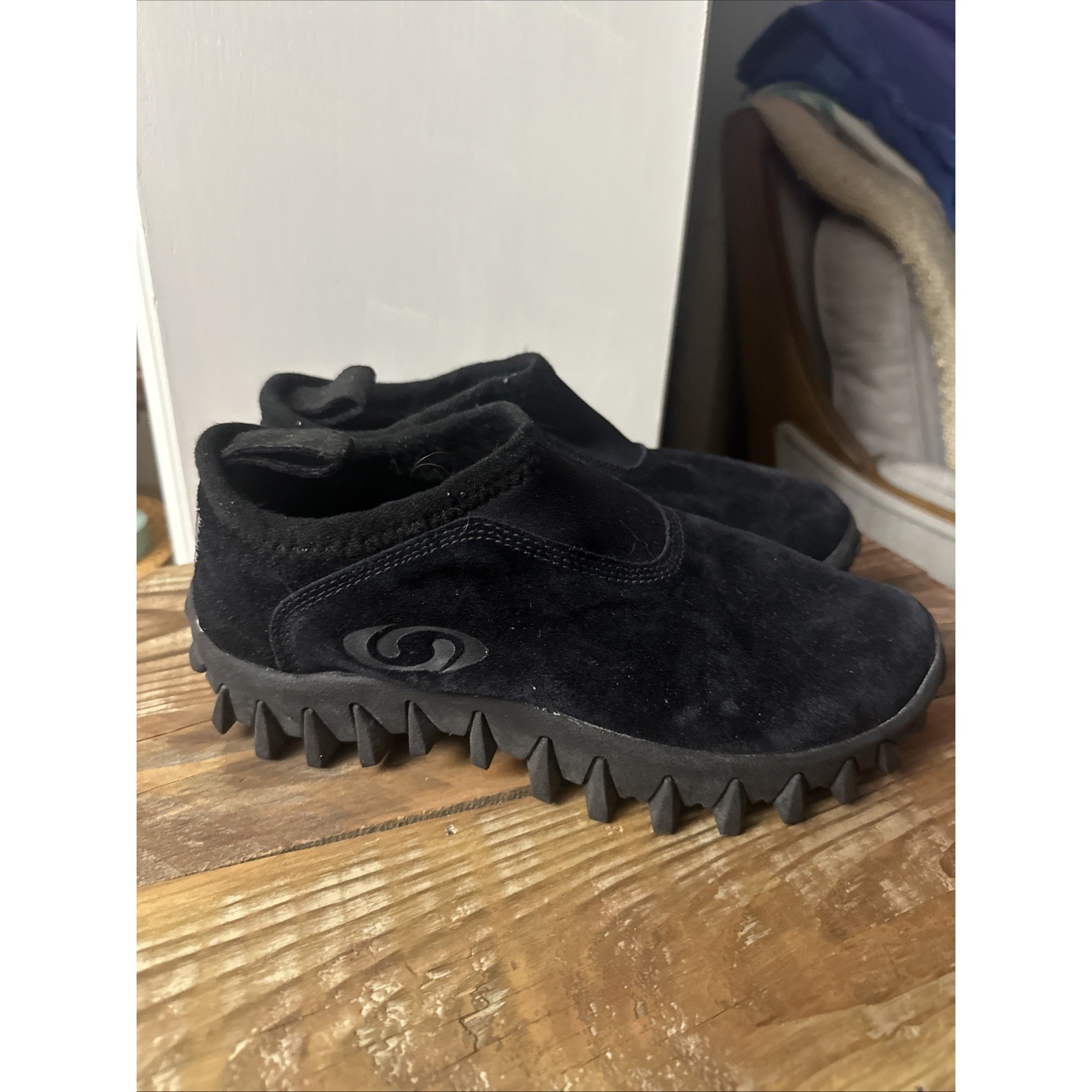 VTG Salomon Shoe Mens 7.5 Contagrip CX Slip On Black Suede Trail Hiking Moc