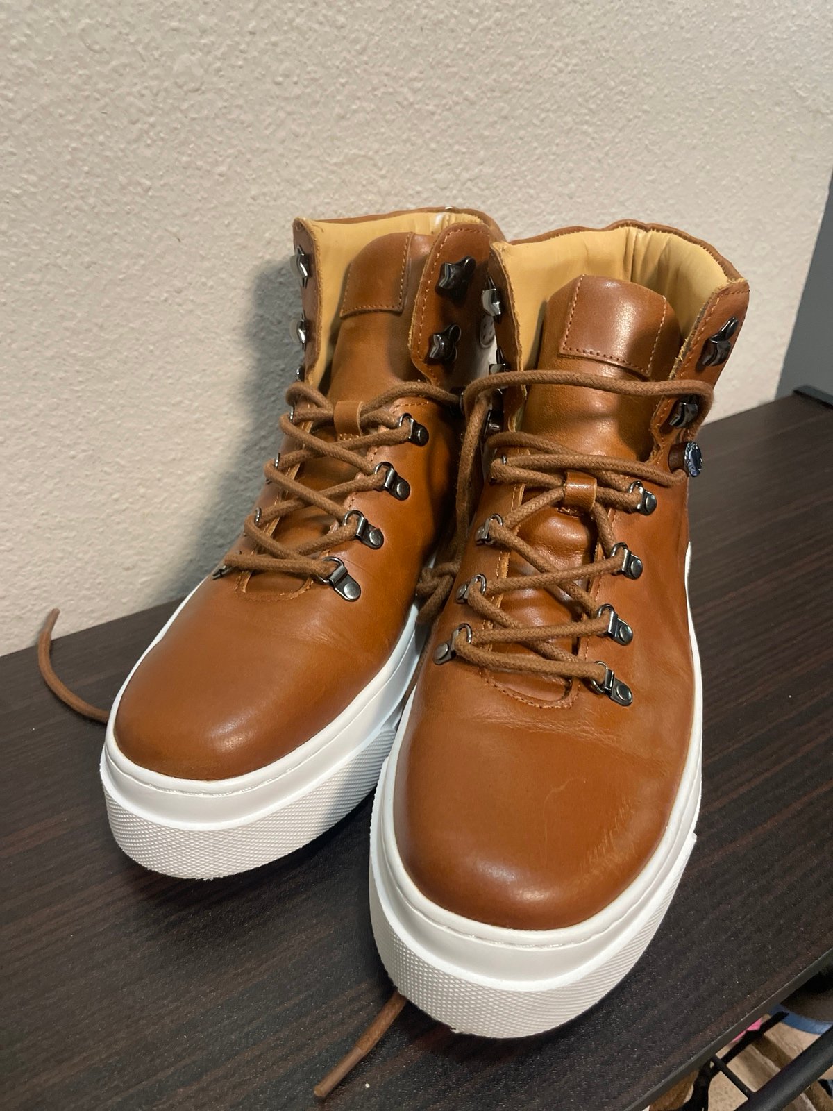 J / slides NYC Adele Brown leather high top sneakers Womens size 8