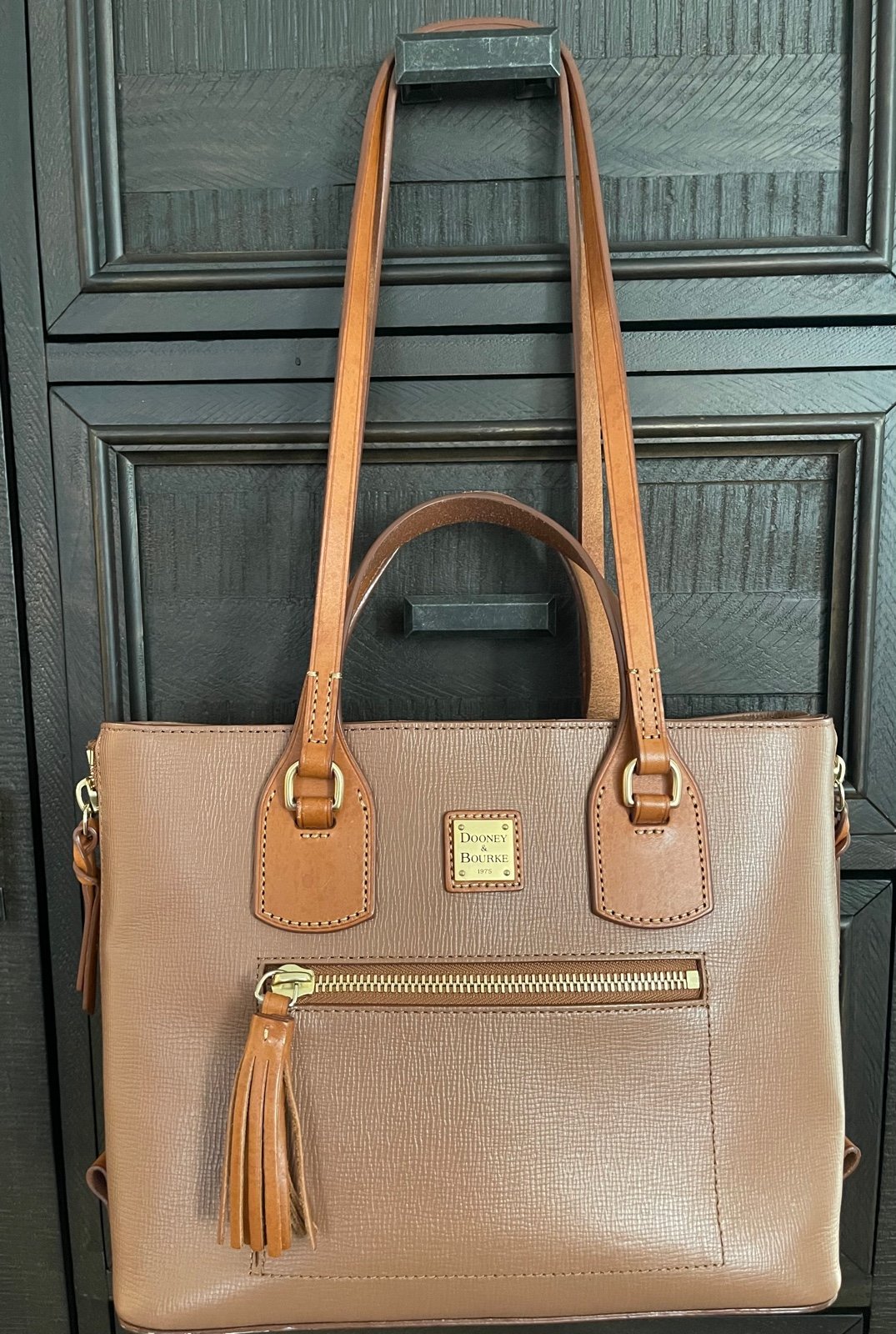 Dooney Bourke