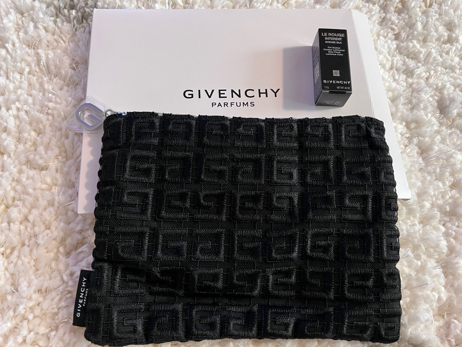 Givenchy CLUTCH Makeup POUCH Crochet NIB including travel size lipstick