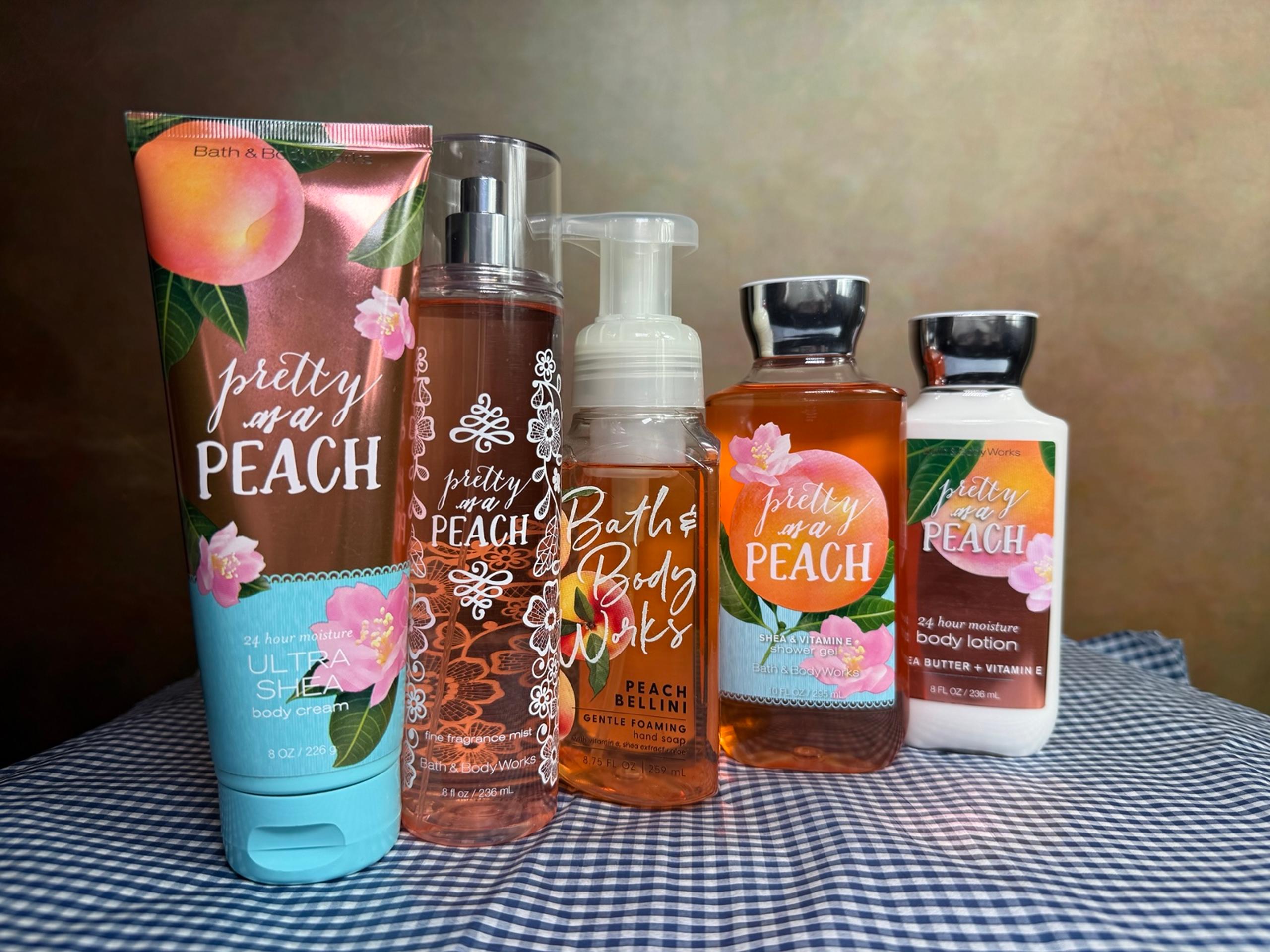 Bath & Body Works “Pretty As A Peach” Bundle (WITH BONUS ITEM)