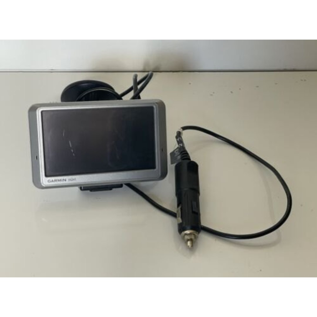 Garmin Nuvi Model 750 10R 023994 GPS Navigation System Touch