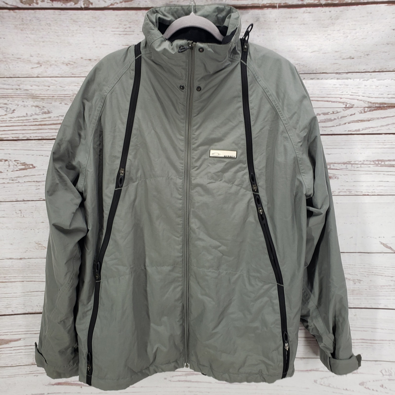 Oakley Nitro Fuel 2 Tactical Field Gear Mountain Division Gray Jacket Large