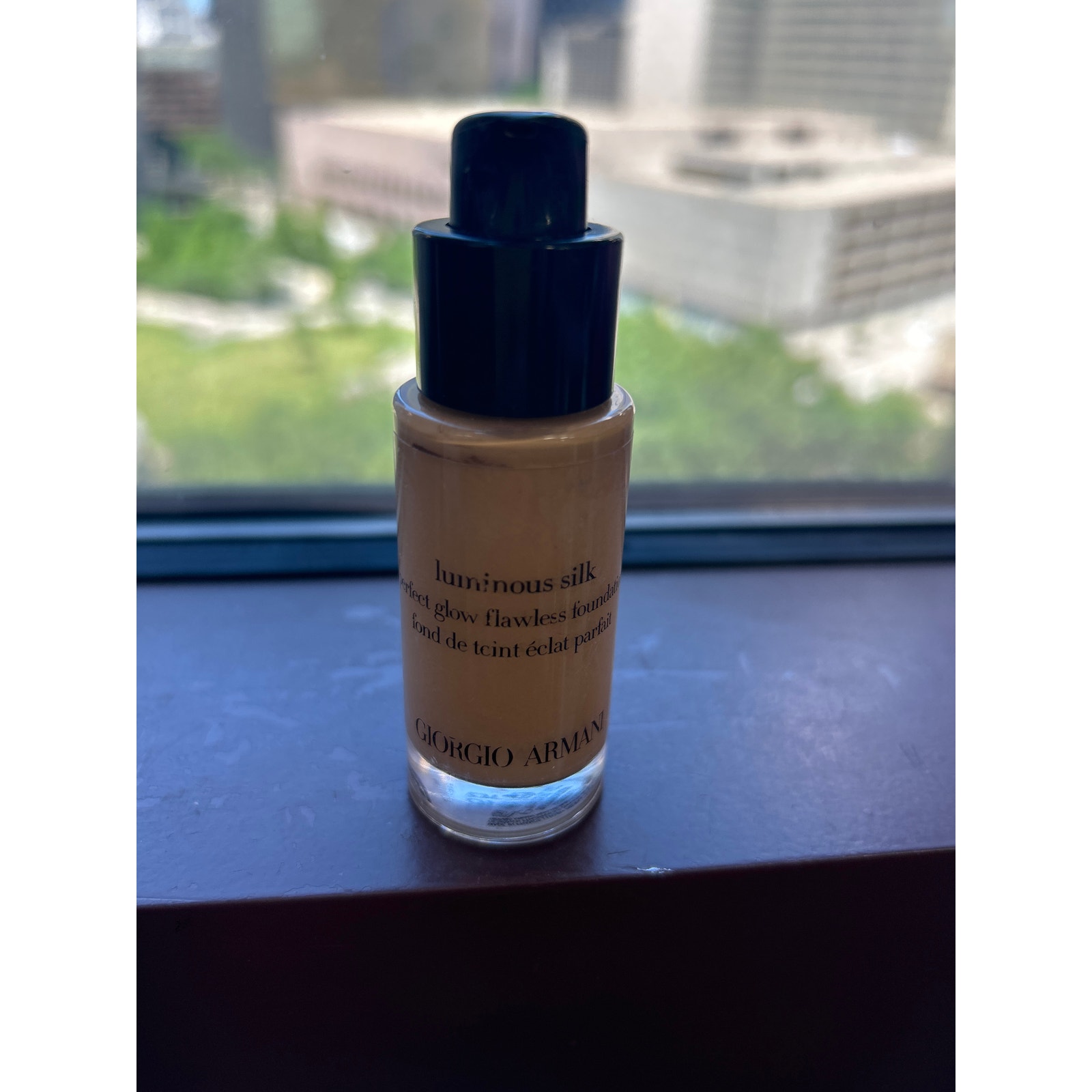Giorgio Armani Luminous Silk Foundation