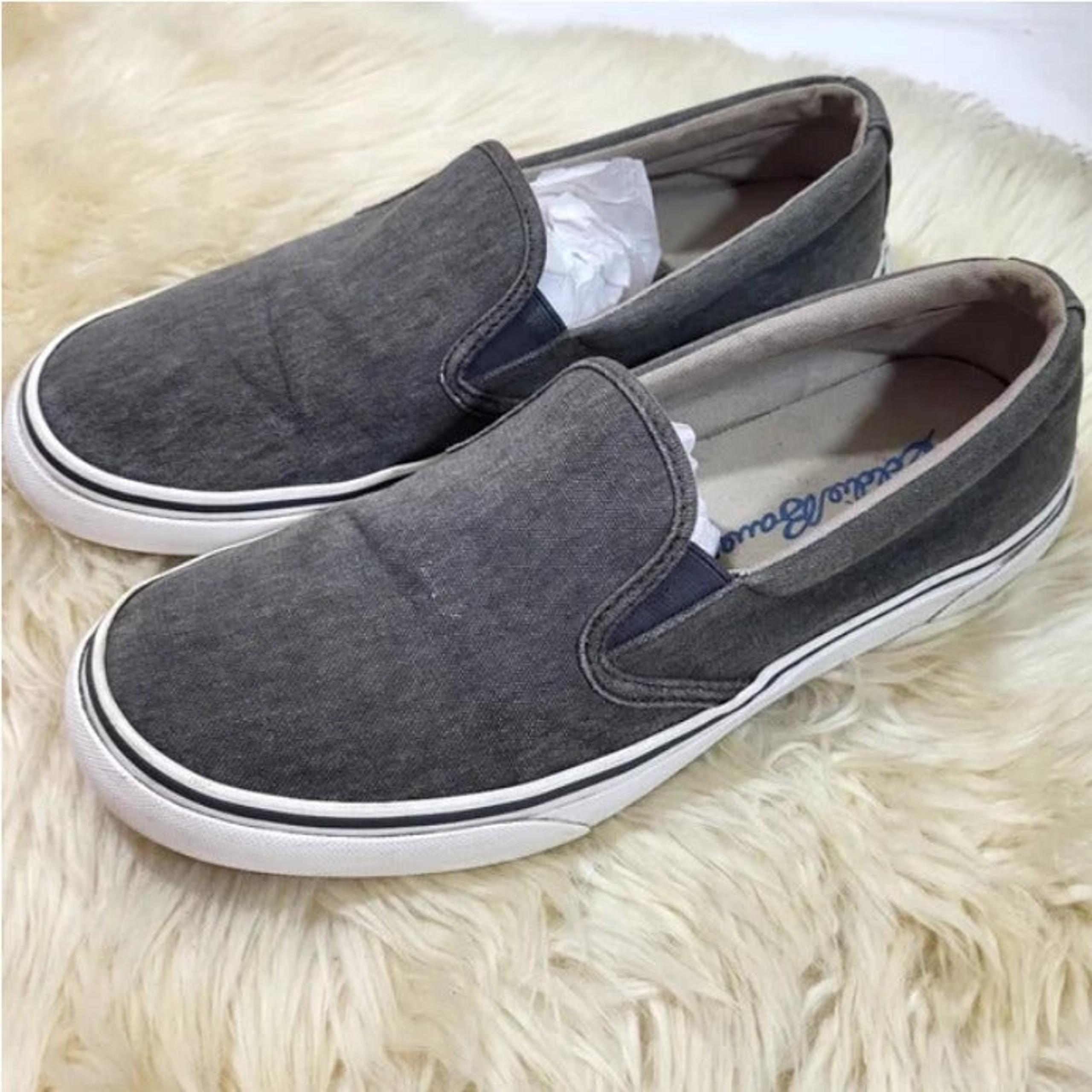 Eddie Bauer Men's Slip On Sneakers