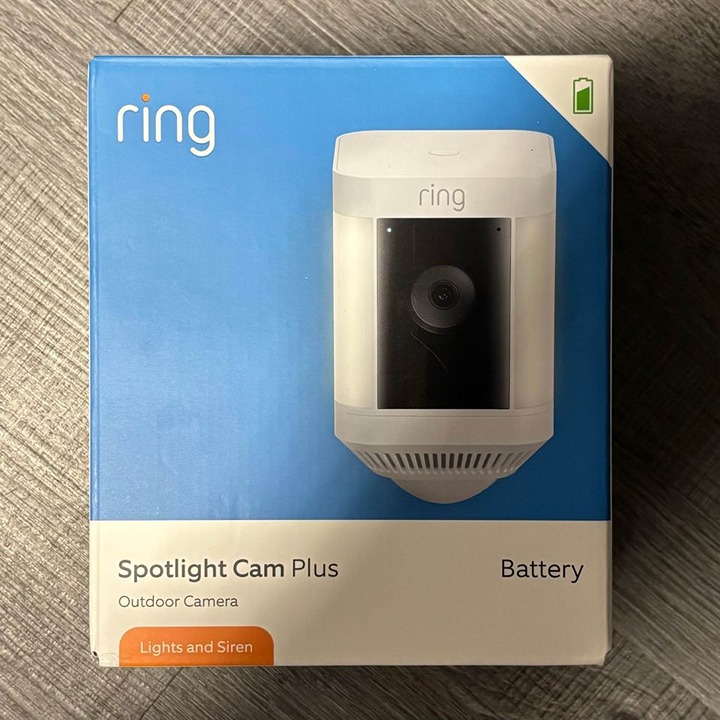 Ring Spotlight Cam Plus Outdoor/Indoor Wireless