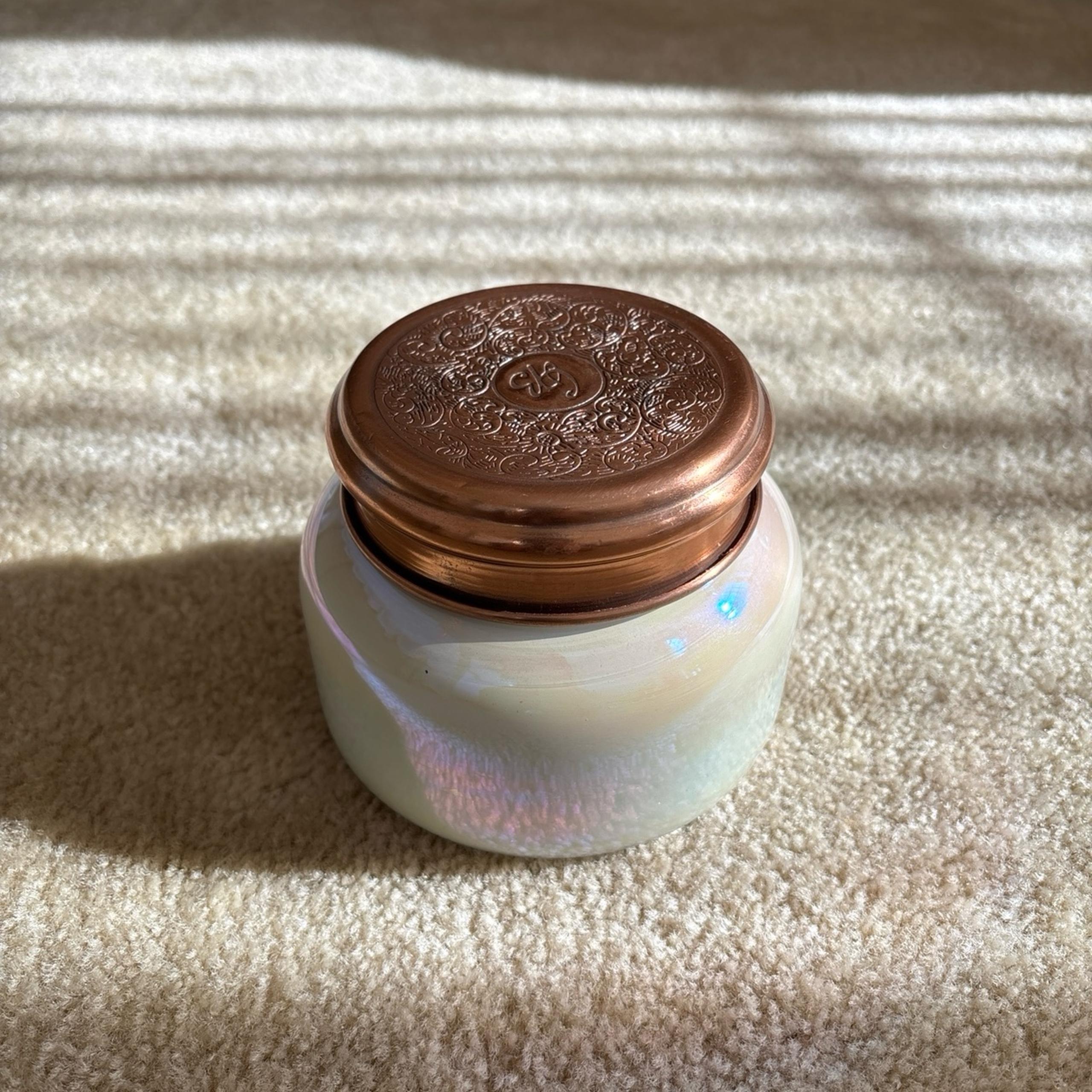 Anthropologie Capri Blue Volcano Candle iridescent